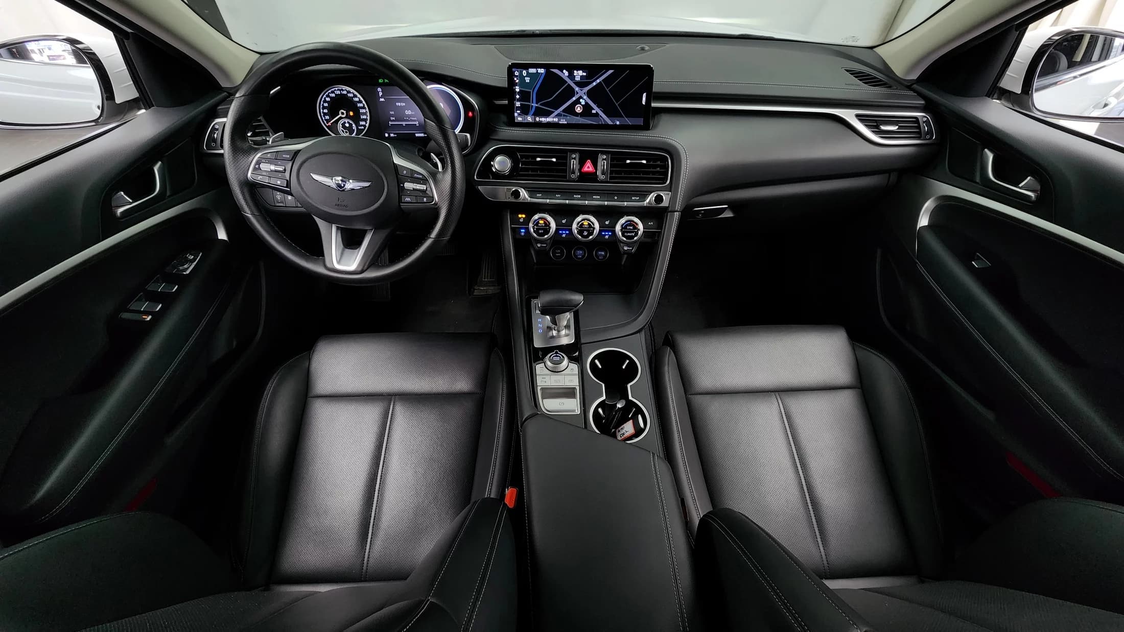 Genesis G70 Gasoline 2.0T 2WD, 2021 г. 91095 км. — фото 7