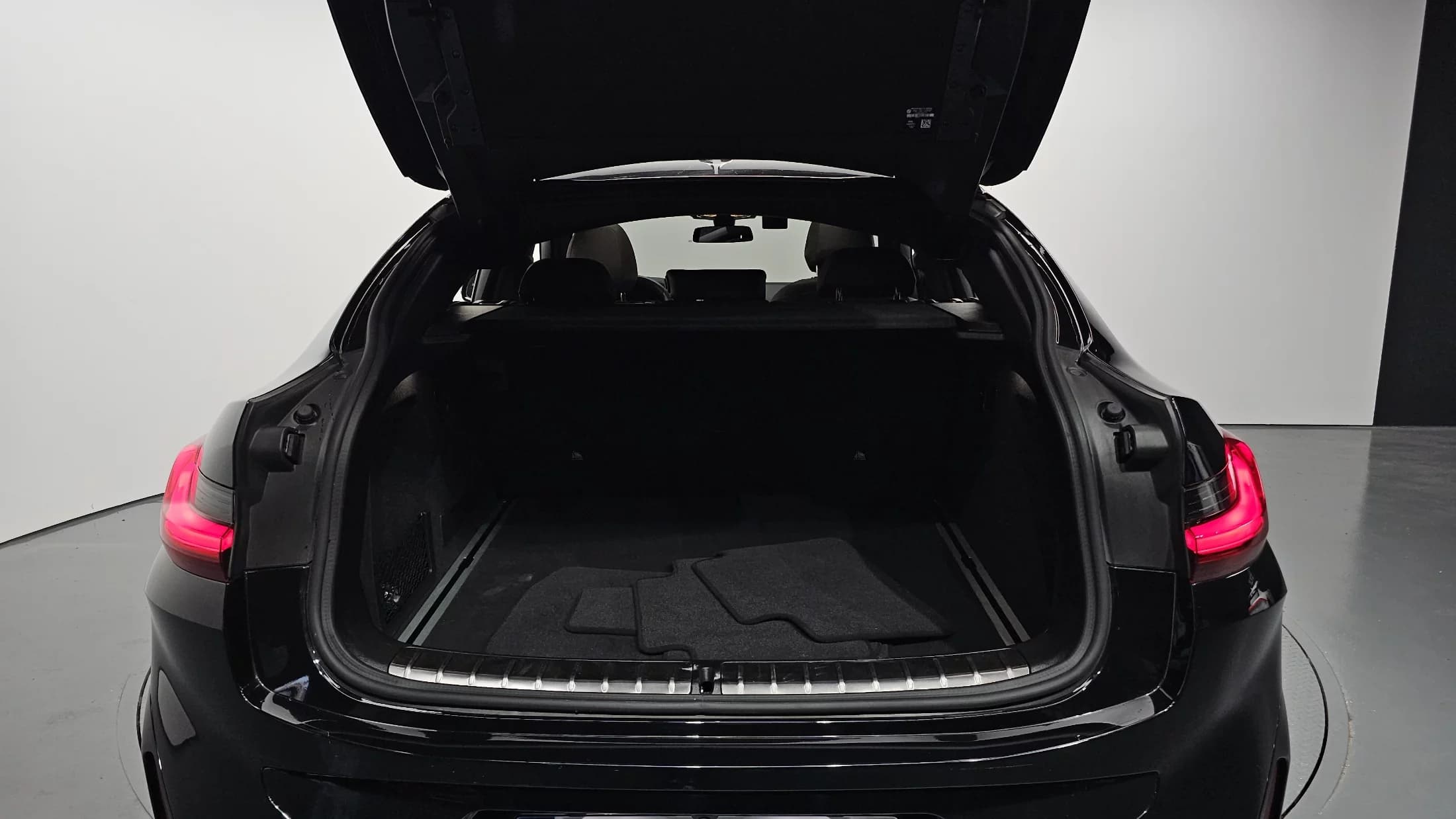 BMW X4 xDrive20i M Sport, 2024 г. 18650 км. — фото 20