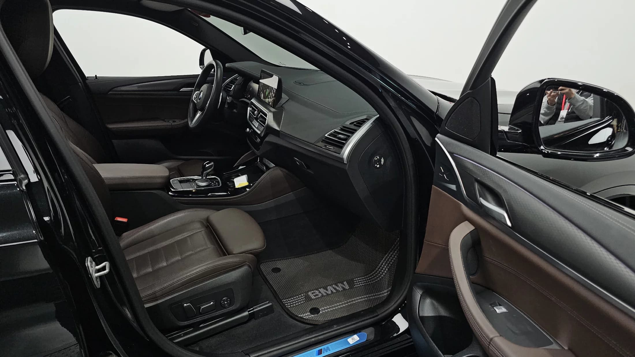 BMW X4 xDrive20i M Sport, 2024 г. 18650 км. — фото 10