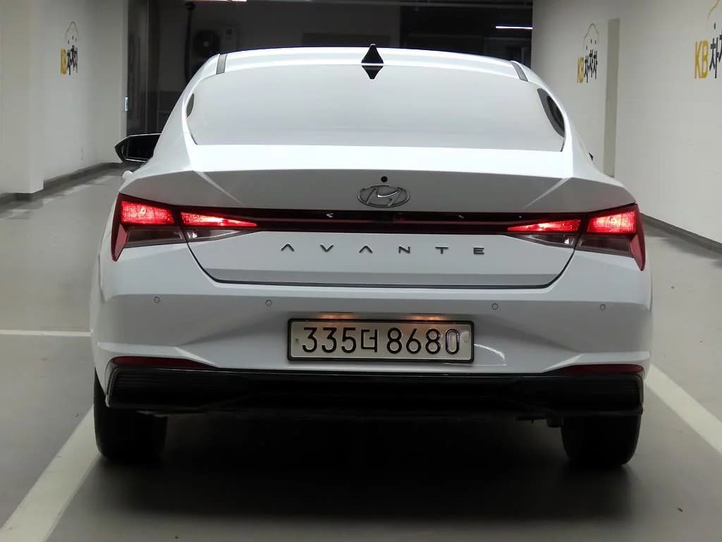 Hyundai AVANTE (Хендай Элантра) Smart, гибрид, 2022 г. 82590 км. — фото 3