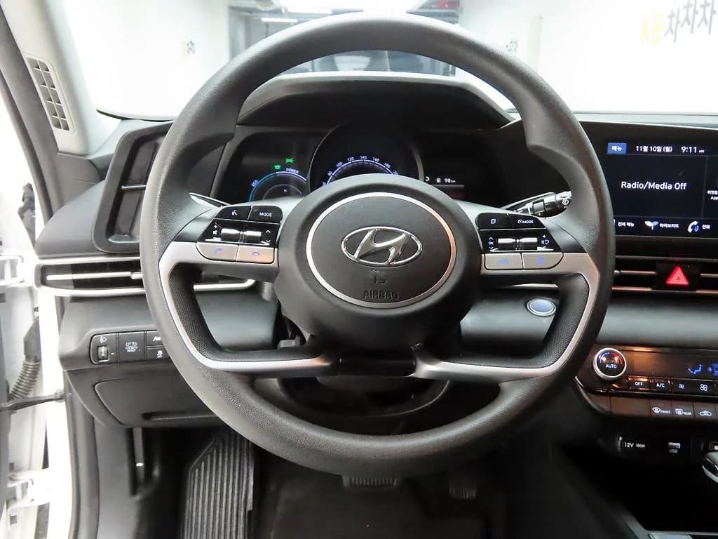 Hyundai AVANTE (Хендай Элантра) Smart, гибрид, 2022 г. 82590 км. — фото 8