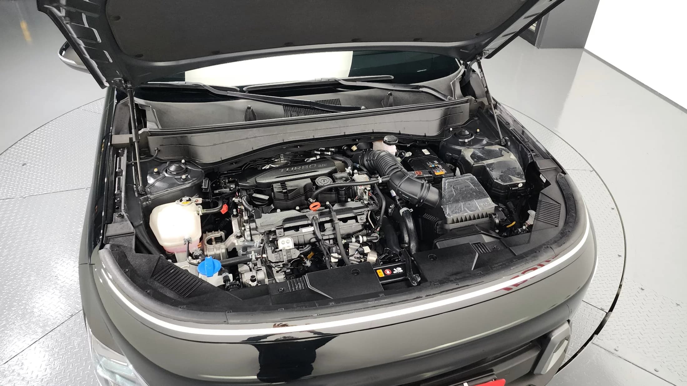 Hyundai Kona Gasoline 1.6 Turbo 2WD Modern Plus, 2024 г. 4431 км. — фото 6