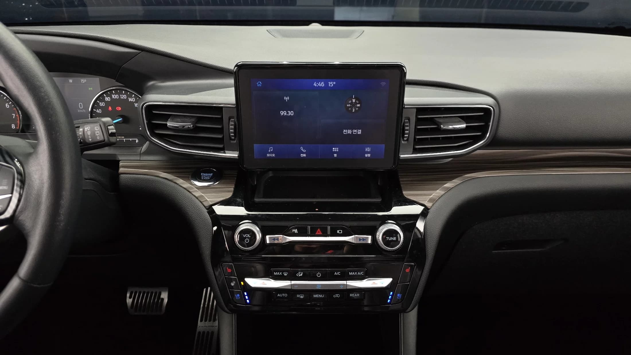 Ford EXPLORER 2.3 LimIted 4WD, 2022 г. 27636 км. — фото 15