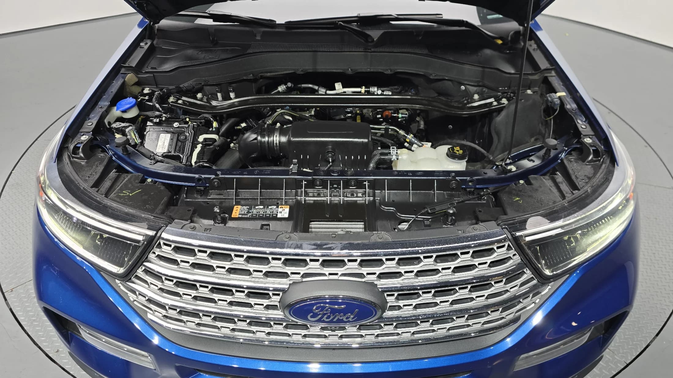 Ford EXPLORER 2.3 LimIted 4WD, 2022 г. 27636 км. — фото 6
