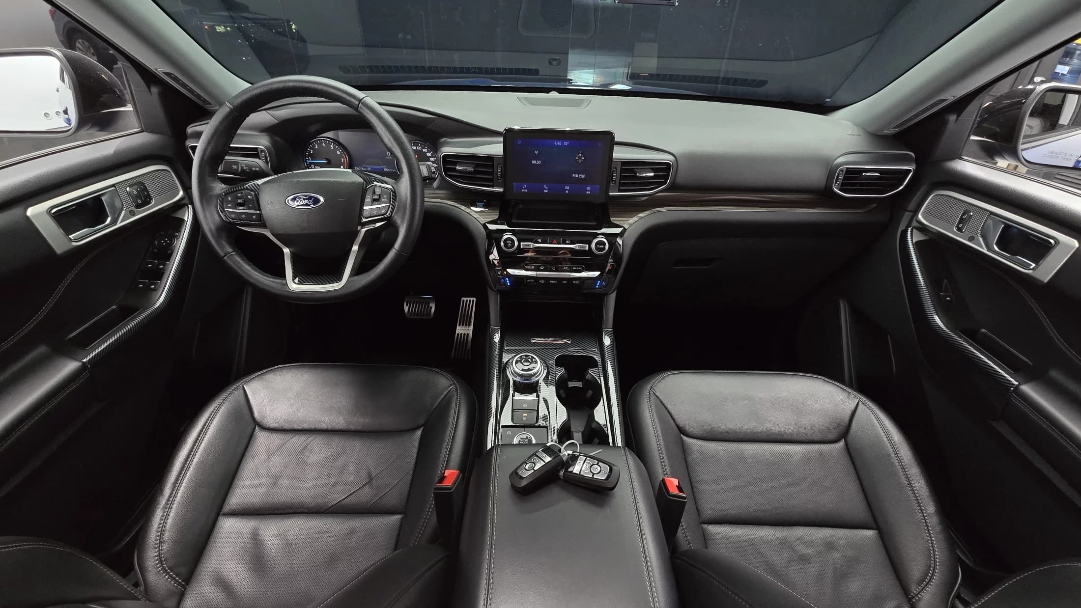 Ford EXPLORER 2.3 LimIted 4WD, 2022 г. 27636 км. — фото 7