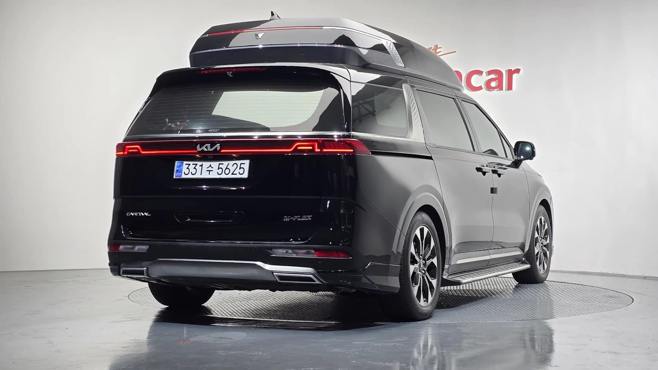 Kia Carnival Gasoline 9-seater Limousine(Special vehicle), 2023 г. 58300 км. — фото 2