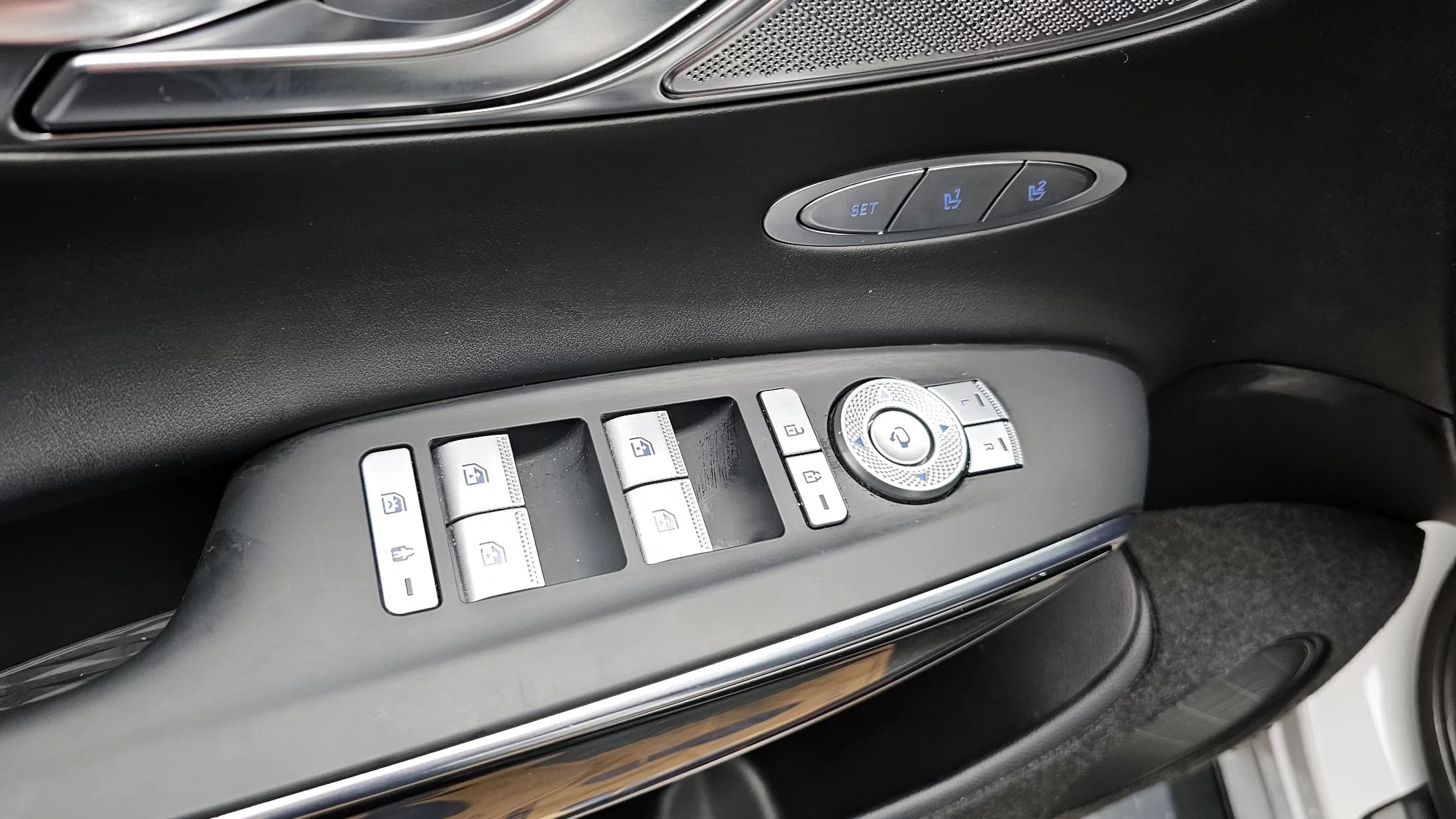 Genesis GV70 2.5T Gasoline AWD, 2022 г. 43674 км. — фото 14