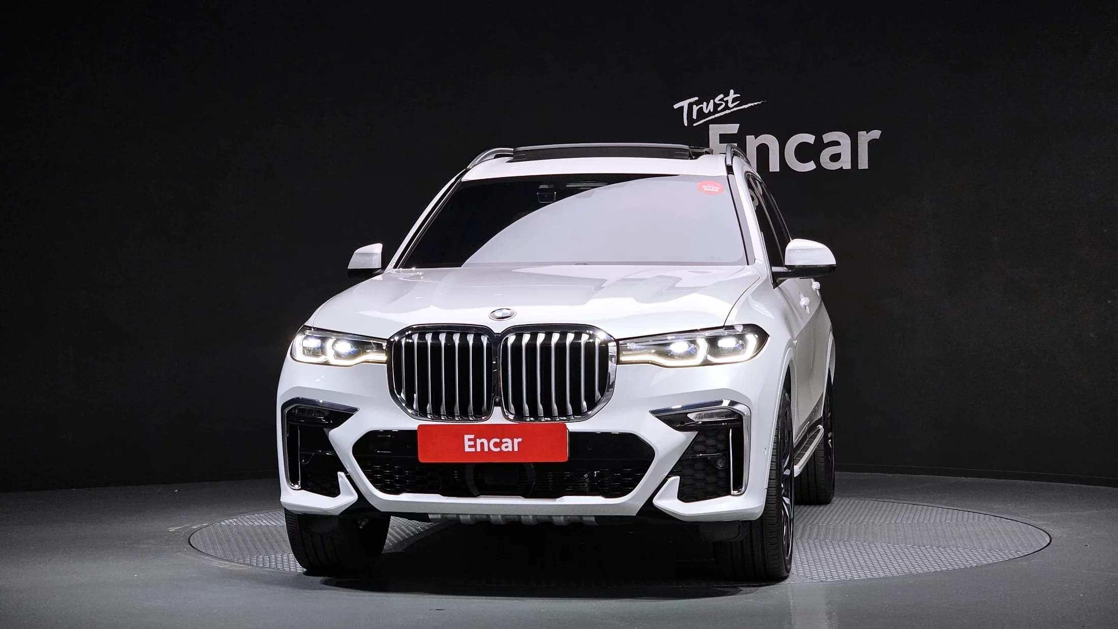 BMW X7 xDrive 40i M Sport 6STR, 2022 г. 93125 км. — фото 3
