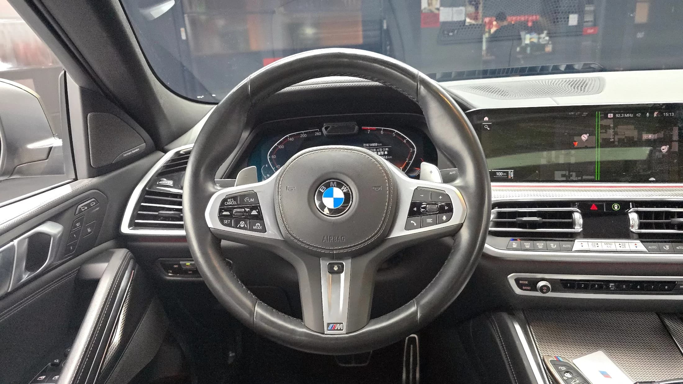 BMW X6 xDrive40i M Sport, 2022 г. 15024 км. — фото 13