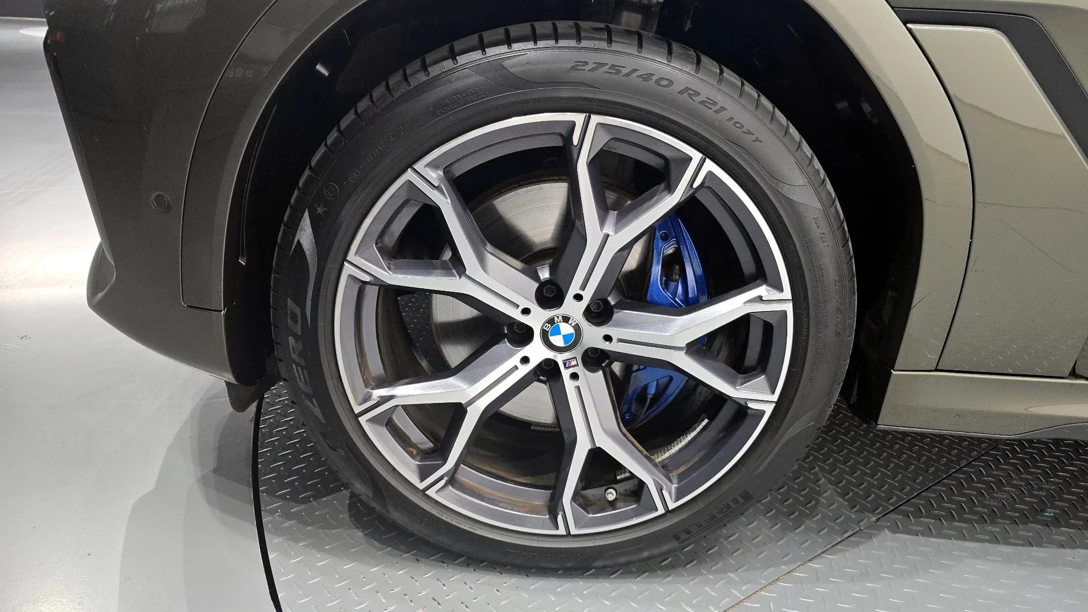 BMW X6 xDrive40i M Sport, 2022 г. 15024 км. — фото 5