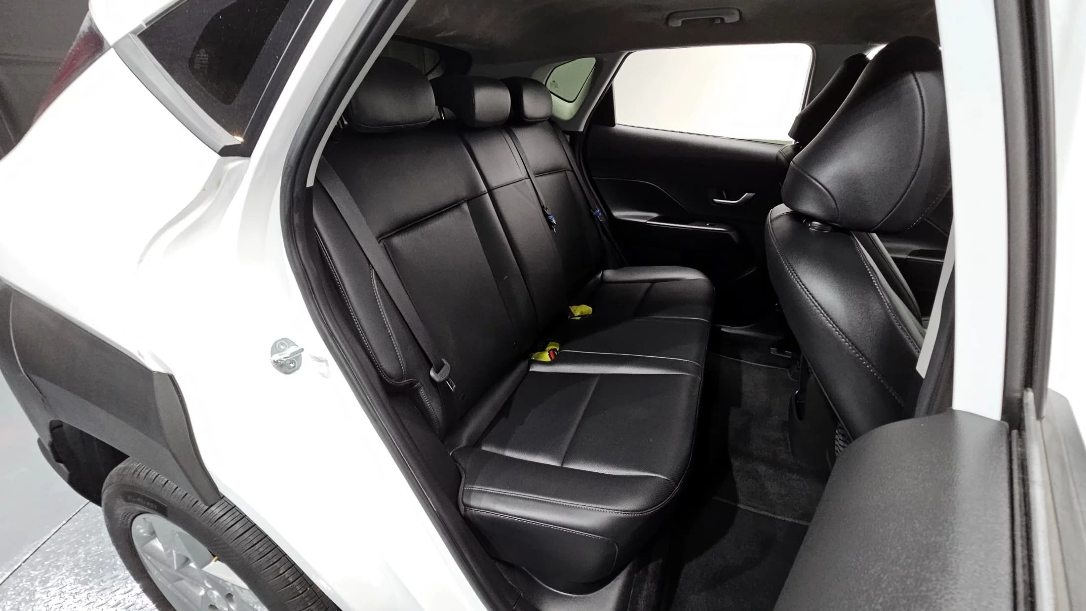 Hyundai Kona Gasoline 2.0 2WD Modern, 2024 г. 16946 км. — фото 12