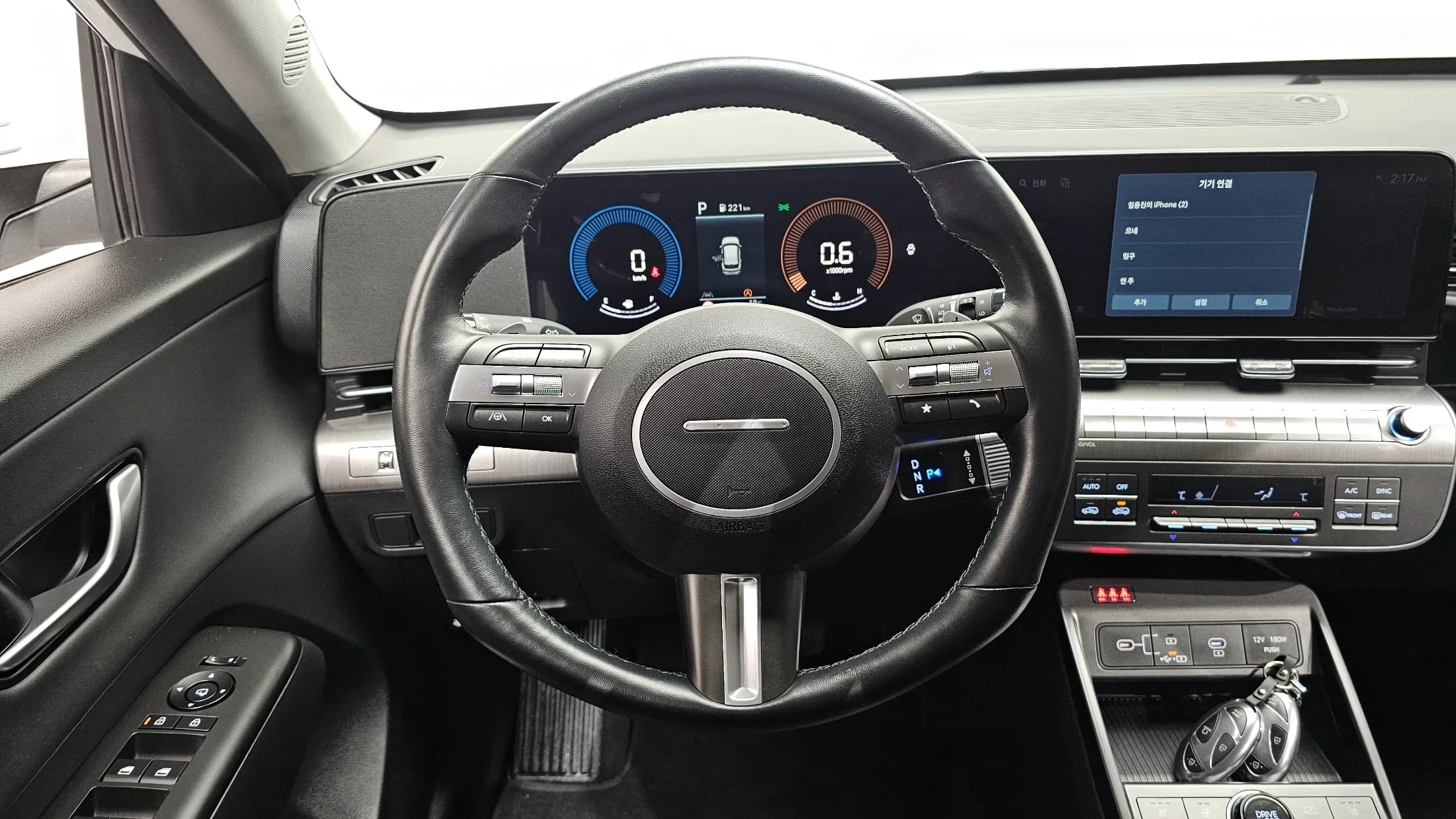 Hyundai Kona Gasoline 2.0 2WD Modern, 2024 г. 16946 км. — фото 13
