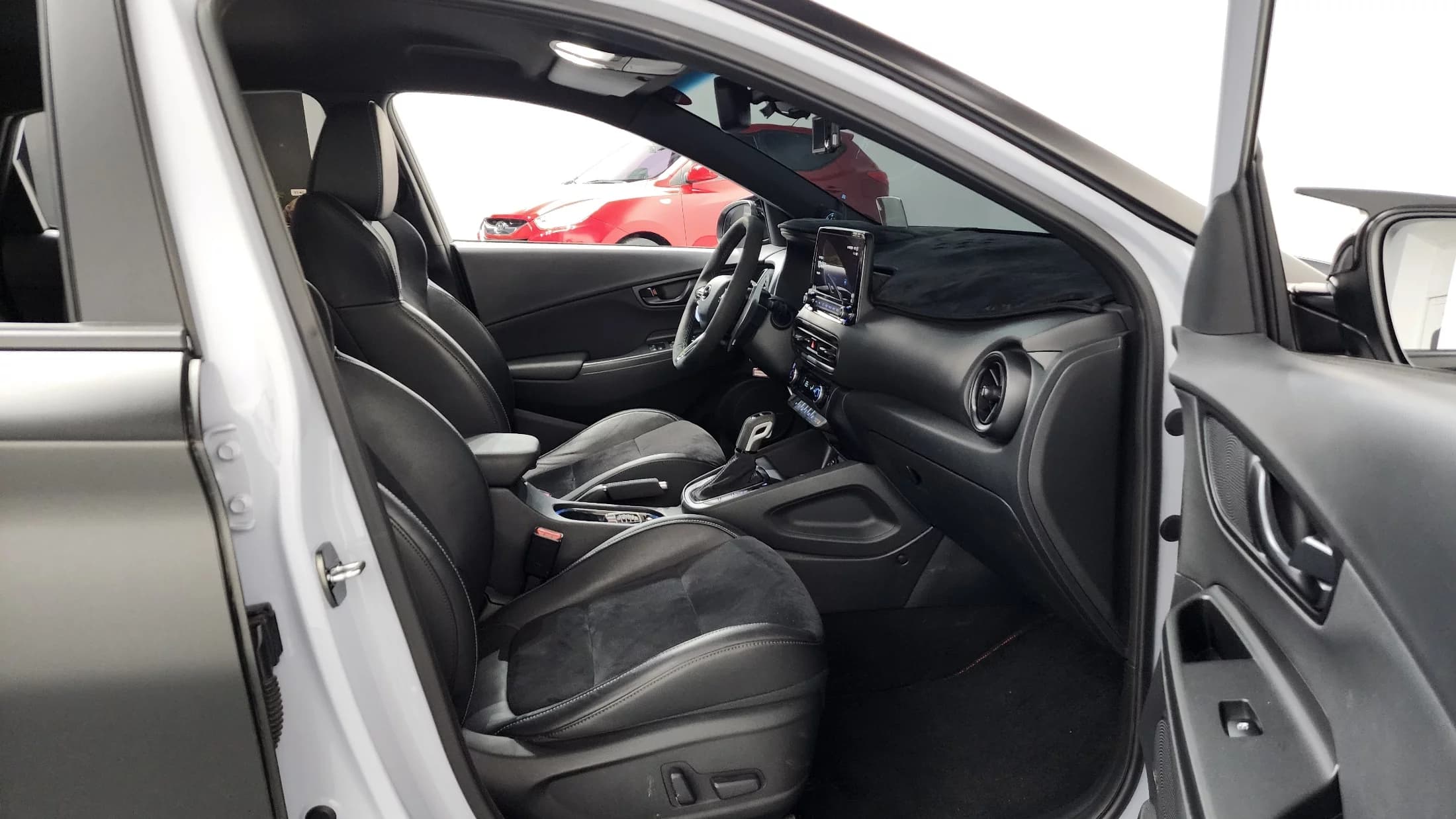 Hyundai Kona Gasoline 2.0 2WD 2.0 N, 2021 г. 84735 км. — фото 11