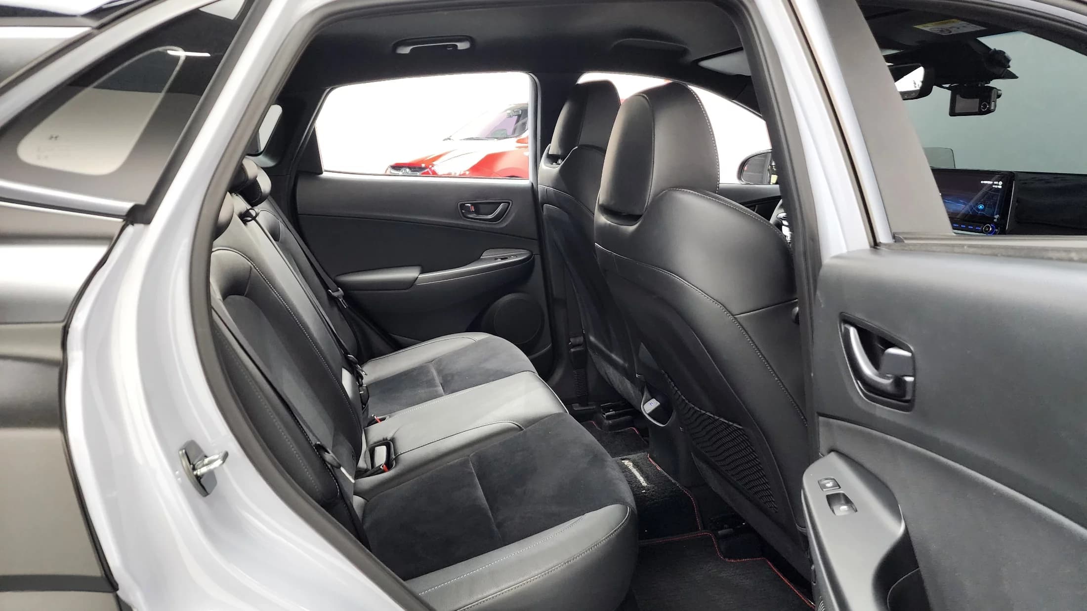 Hyundai Kona Gasoline 2.0 2WD 2.0 N, 2021 г. 84735 км. — фото 12