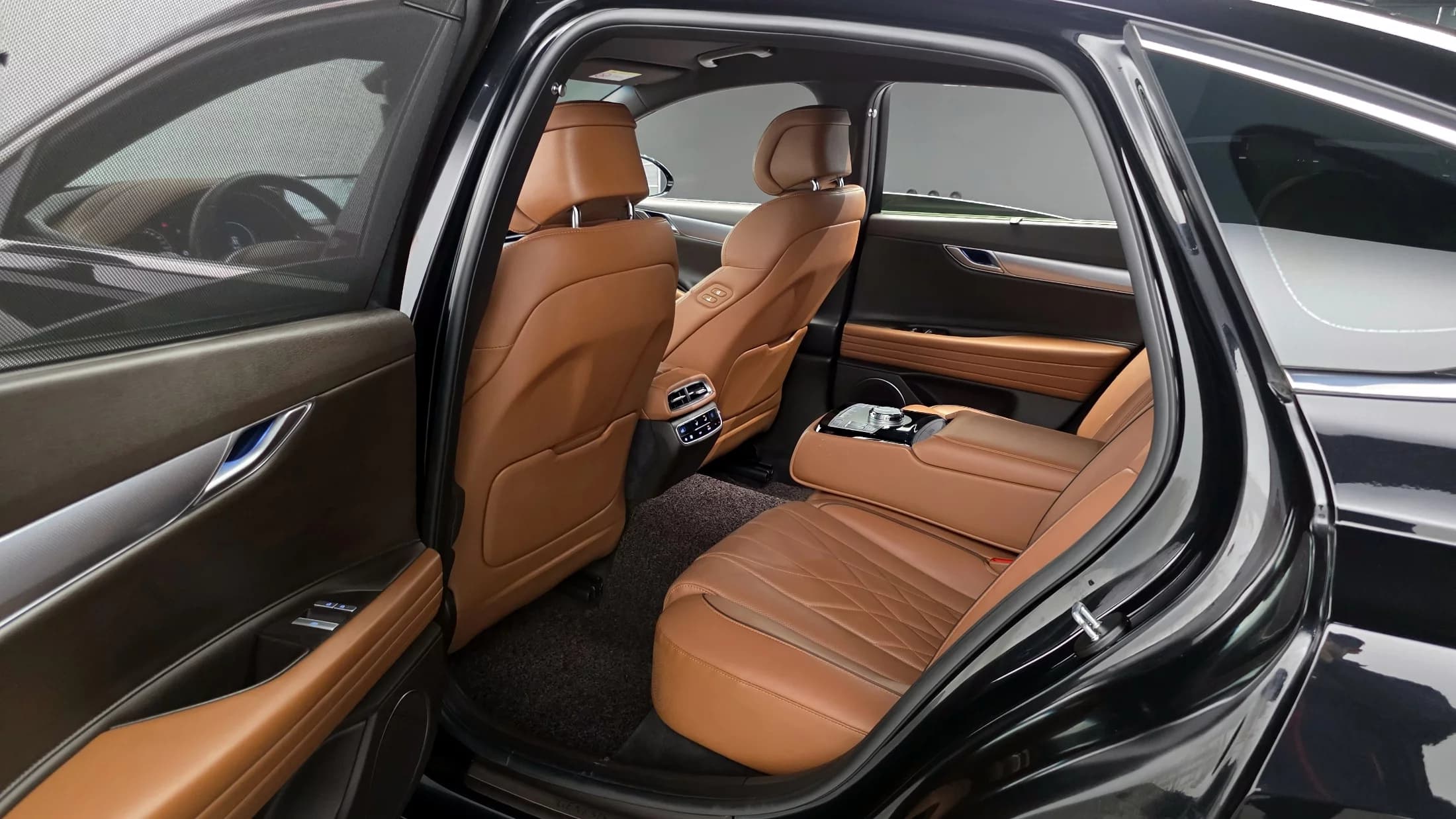 Genesis G80 Gasoline 2.5 Turbo AWD, 2022 г. 47006 км. — фото 11