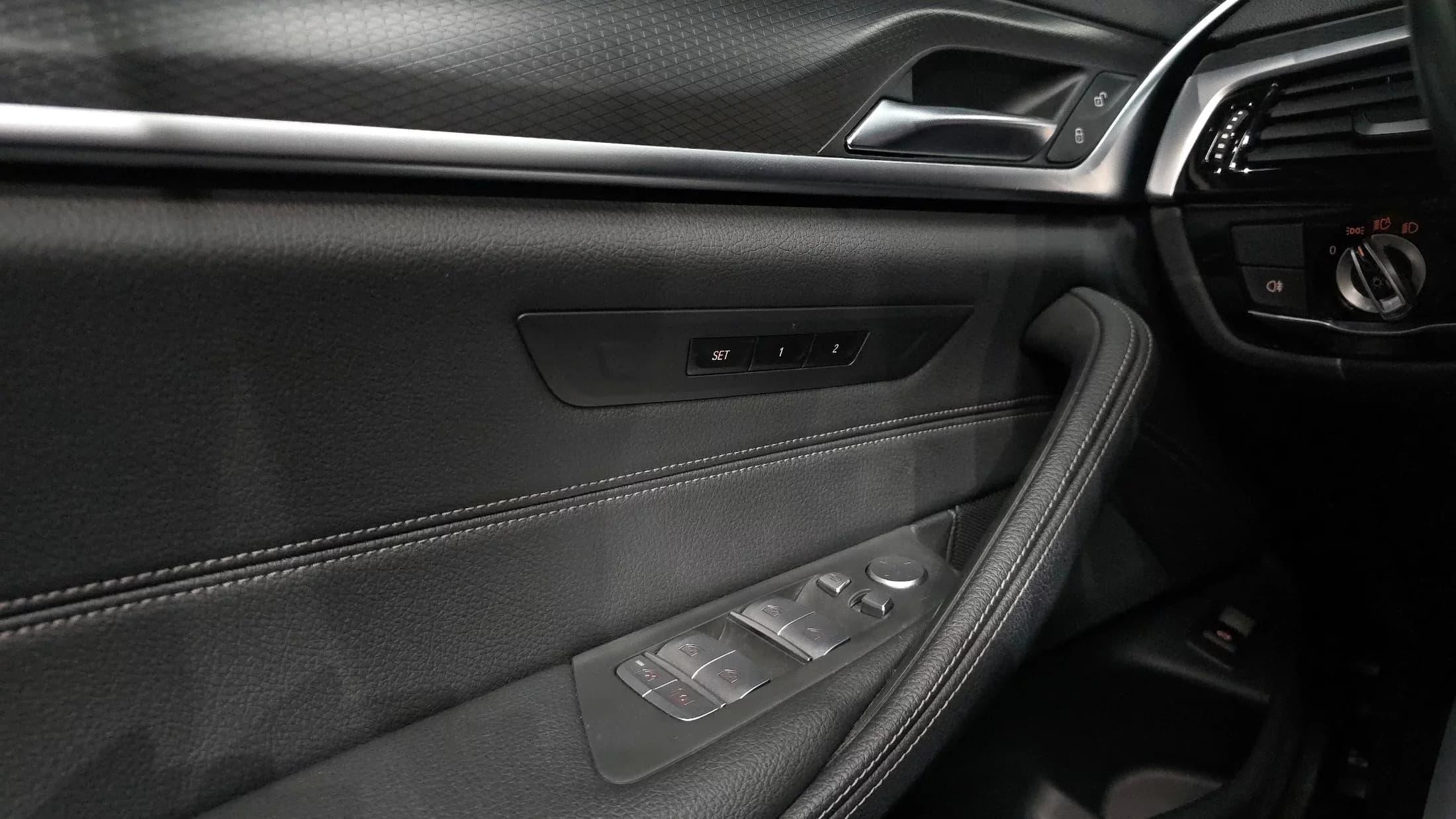 BMW 5-Series 520i M Sport, 2023 г. 29474 км. — фото 18