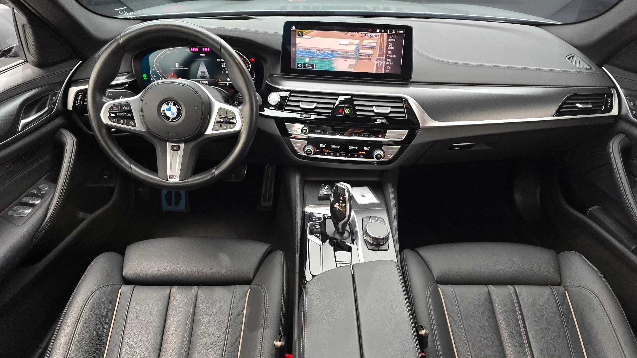 BMW 5-Series 520i M Sport, 2023 г. 29474 км. — фото 7