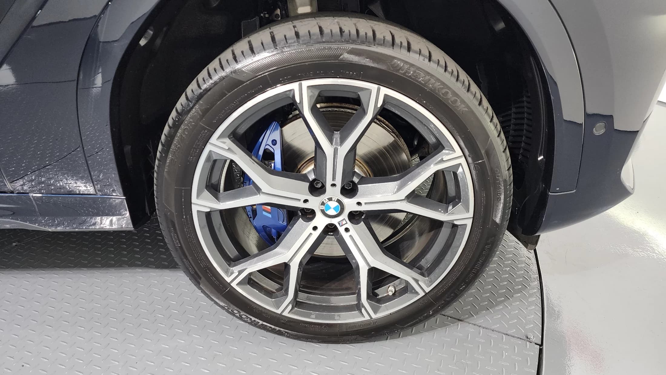 BMW X6 xDrive30d M Sport, 2023 г. 32136 км. — фото 5