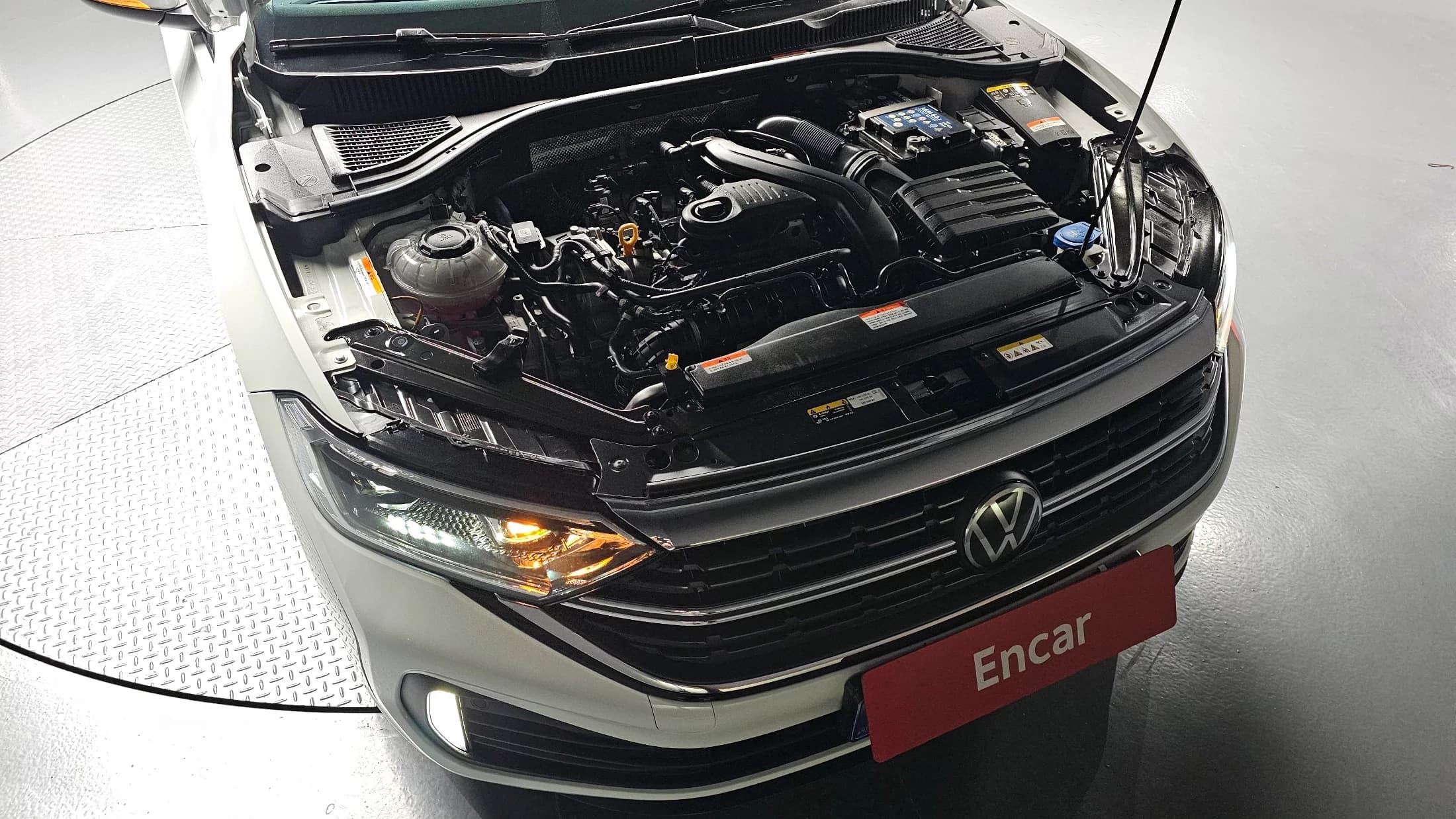 Volkswagen JETTA 1.5 TSI Prestige, 2023 г. 24687 км. — фото 6