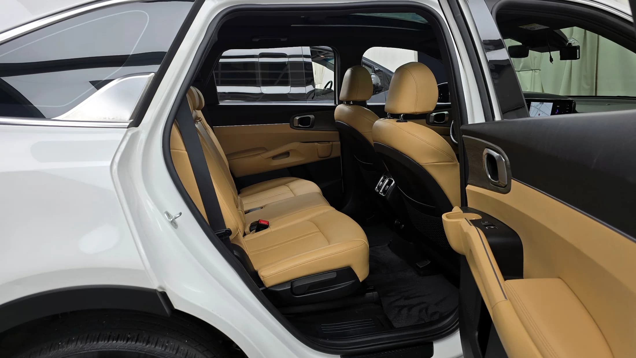 Kia Sorento Diesel 2.2 2WD Prestige, 2022 г. 52302 км. — фото 12