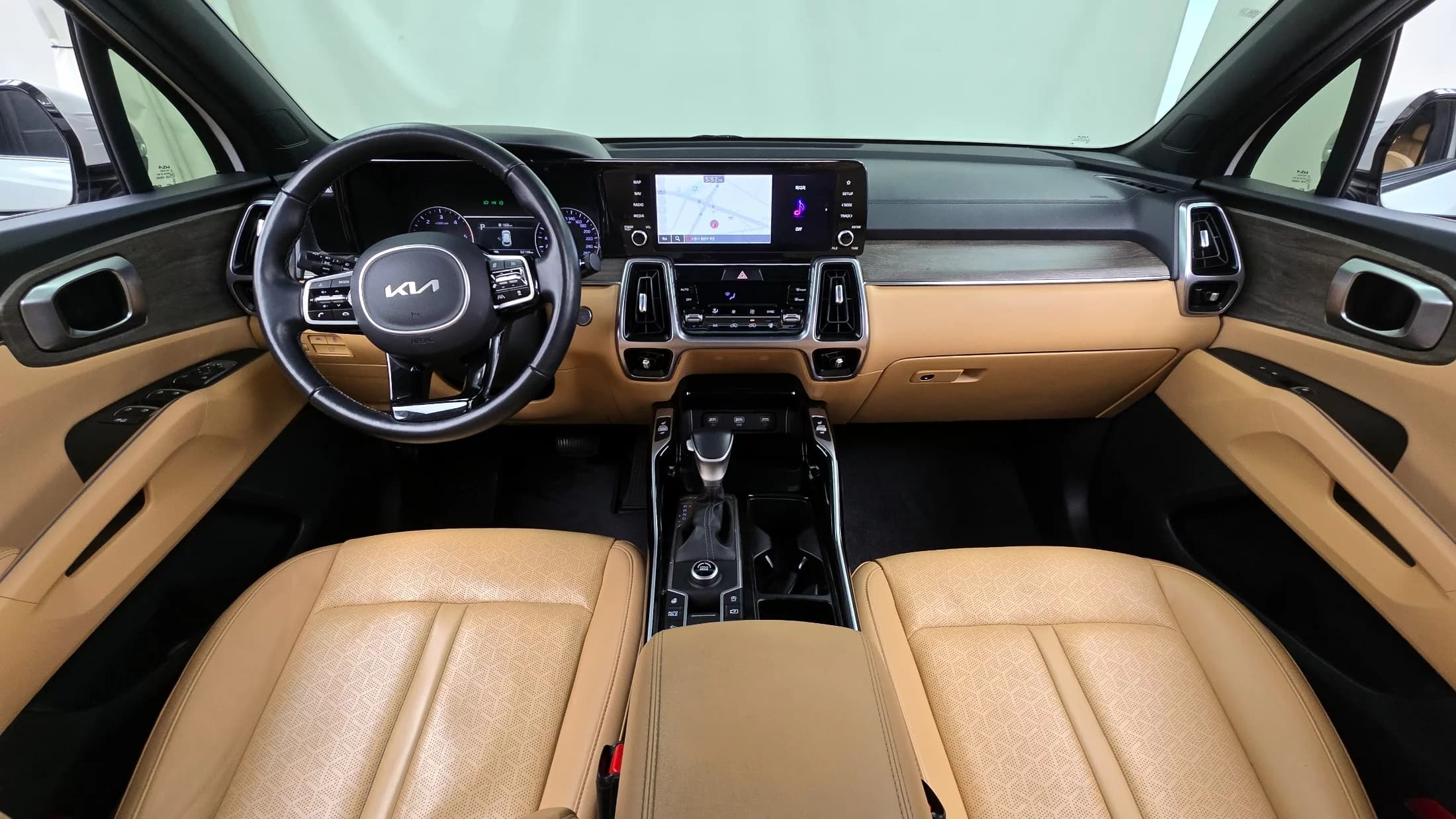 Kia Sorento Diesel 2.2 2WD Prestige, 2022 г. 52302 км. — фото 7