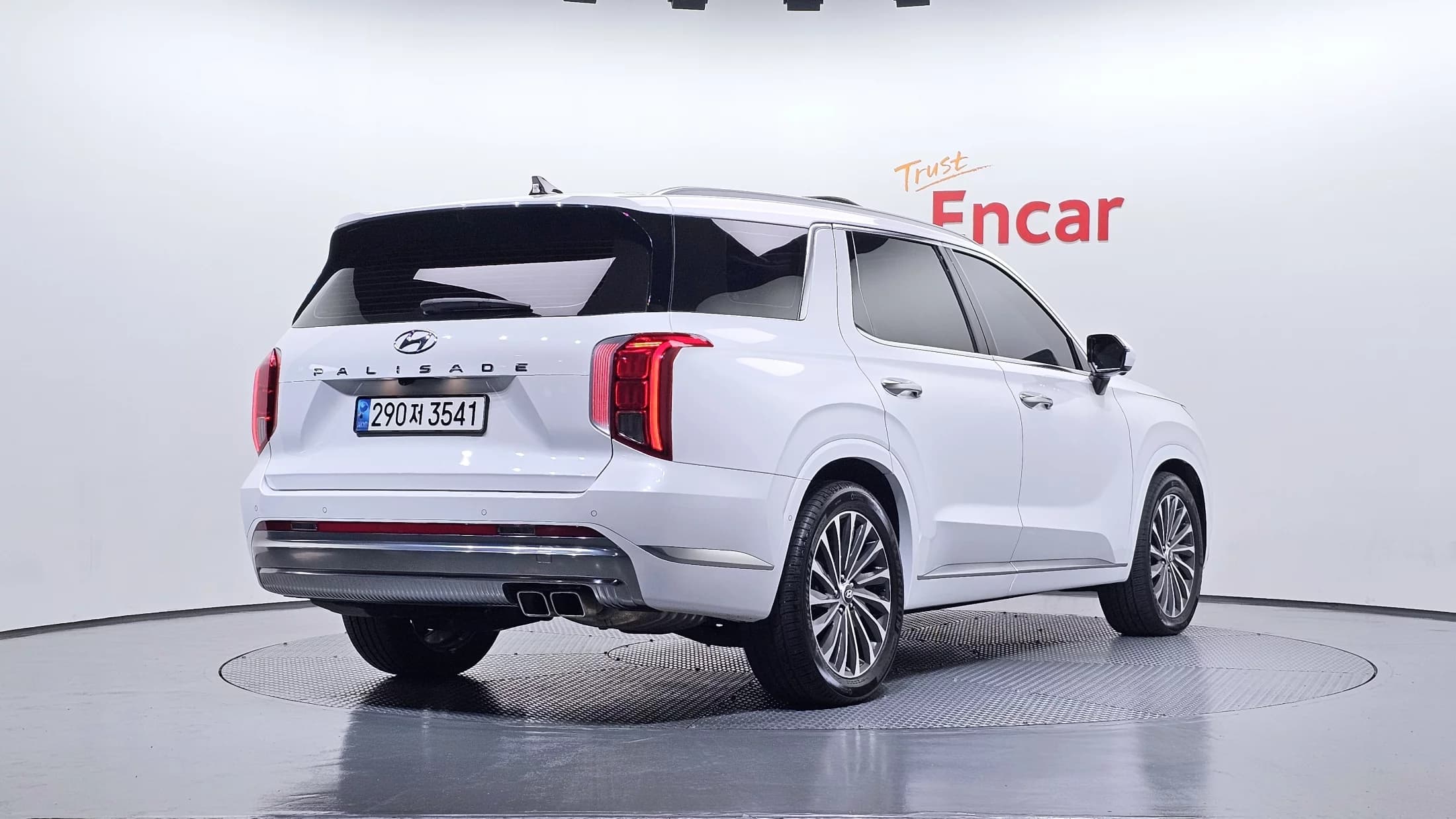 Hyundai Palisade Diesel 2.2 2WD Calligraphy, 2023 г. 30182 км. — фото 3