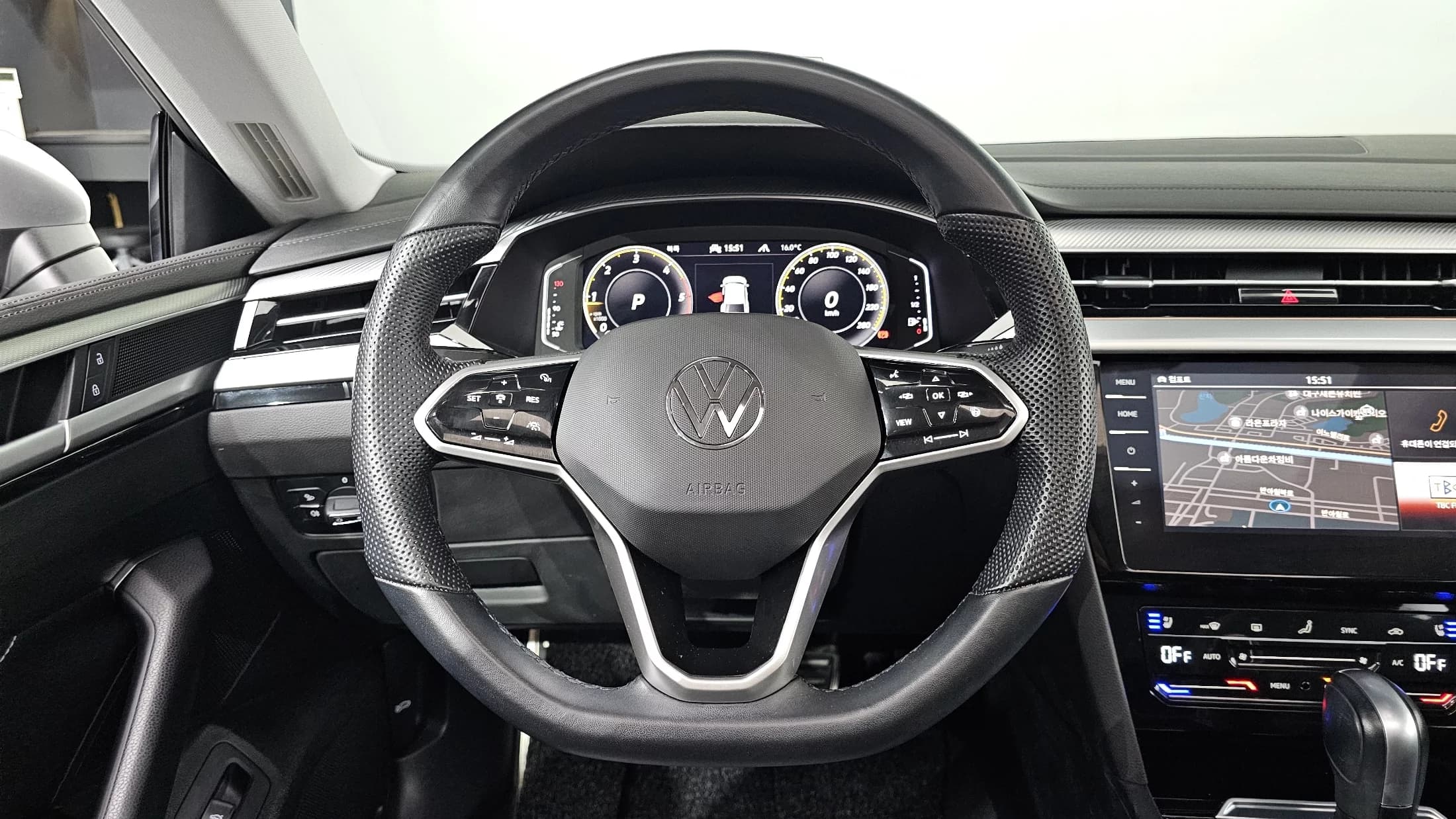 Volkswagen ARTEON 2.0 TDI Prestige, 2023 г. 31882 км. — фото 13