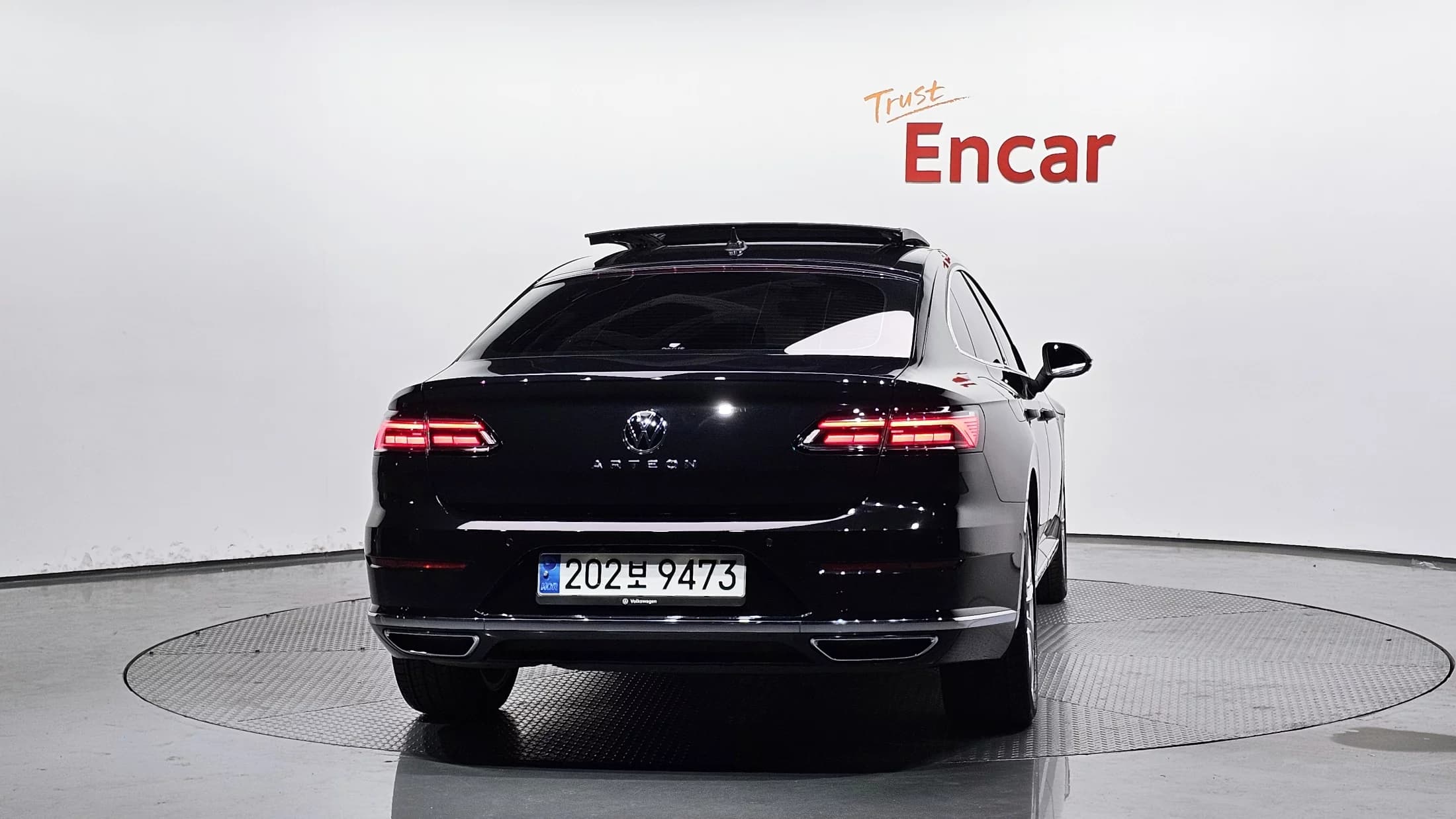 Volkswagen ARTEON 2.0 TDI Prestige, 2023 г. 31882 км. — фото 4