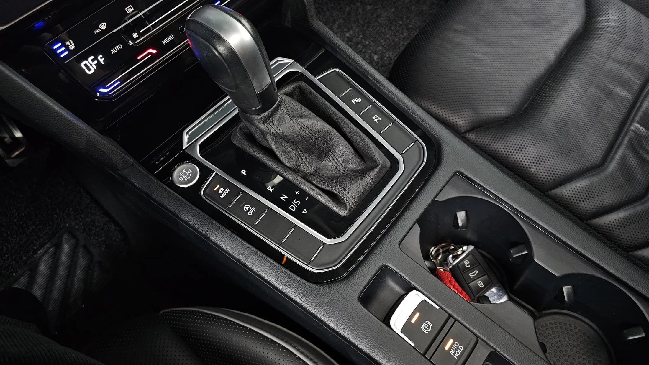 Volkswagen ARTEON 2.0 TDI Prestige, 2023 г. 31882 км. — фото 9