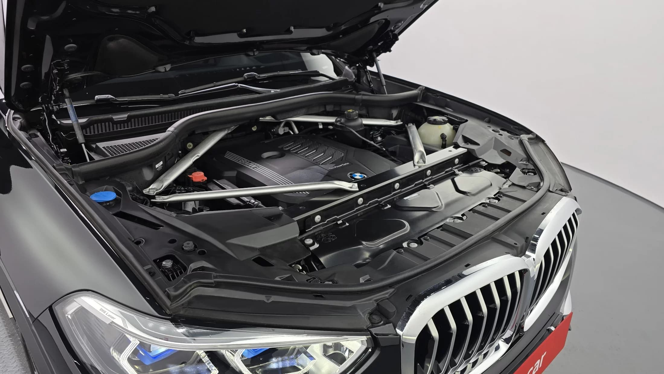 BMW X5 xDrive 40i xLine, 2023 г. 12324 км. — фото 6
