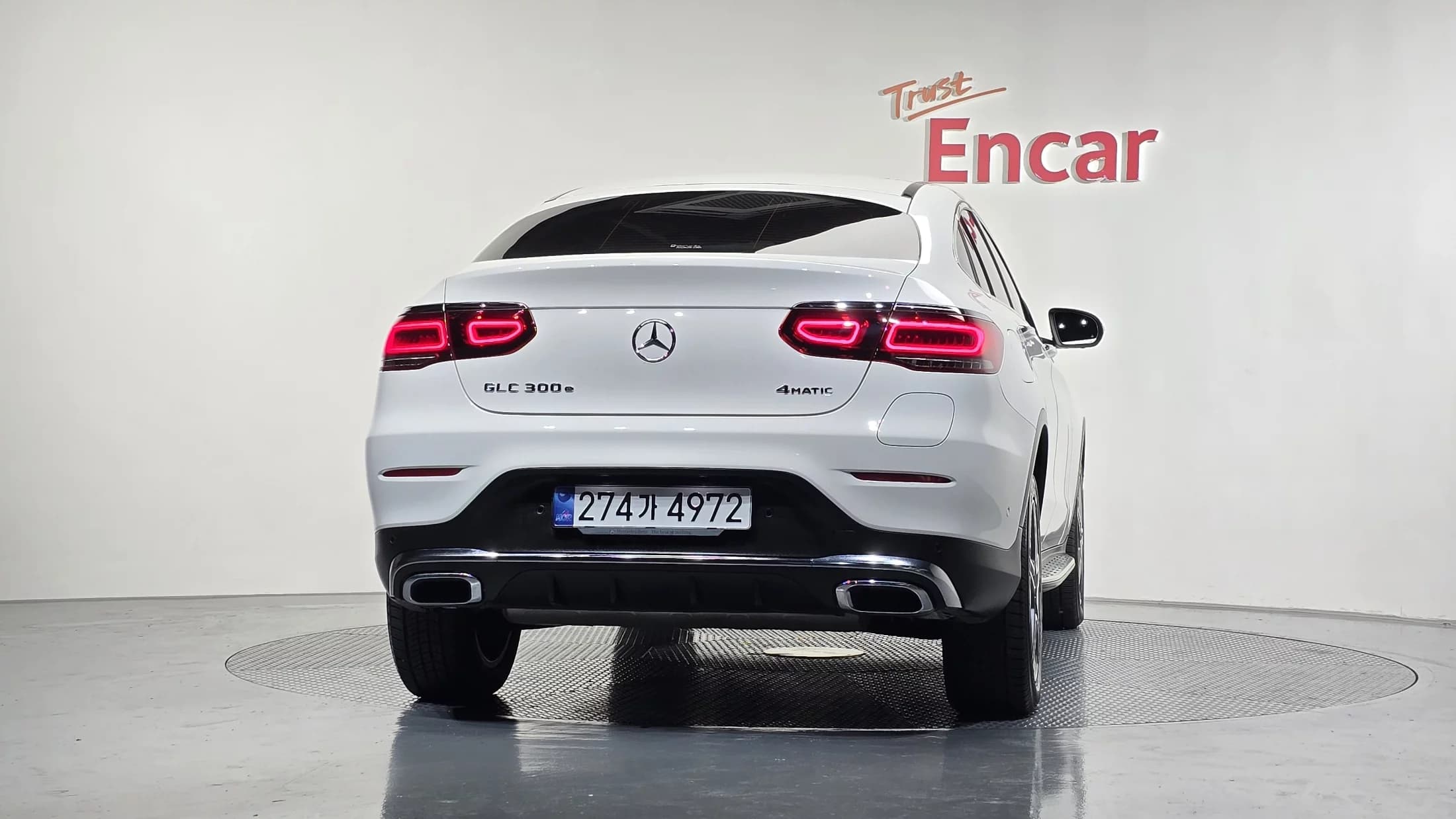 Mercedes-Benz GLC-Class GLC300e 4MATIC Coupe, гибрид, 2022 г. 66330 км. — фото 4