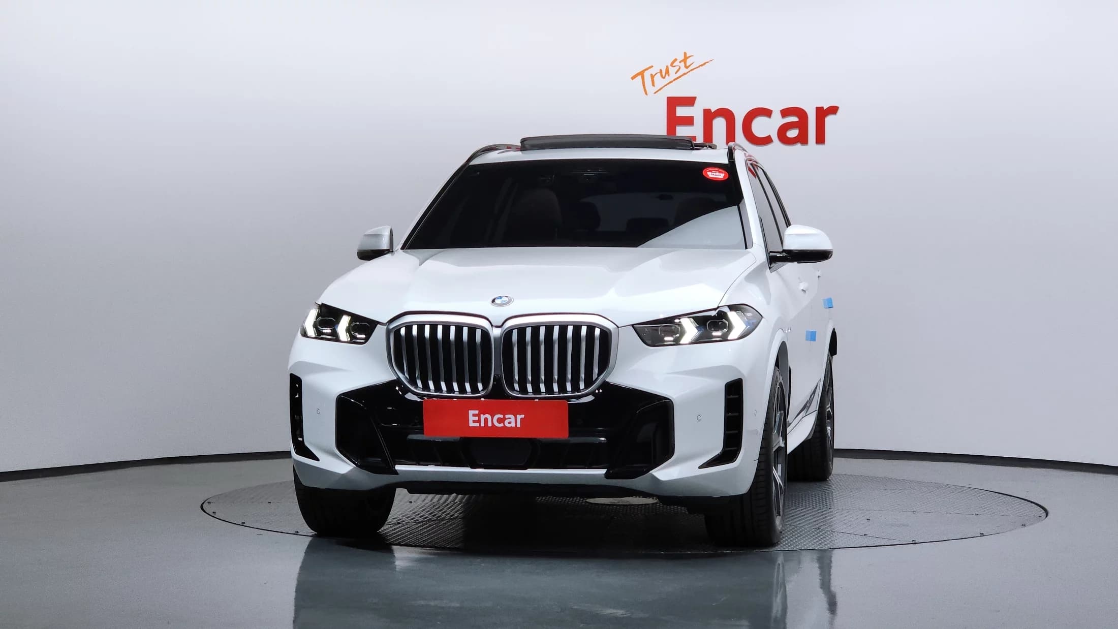 BMW X5 xDrive 40i M Sport, 2024 г. 8604 км. — фото 3