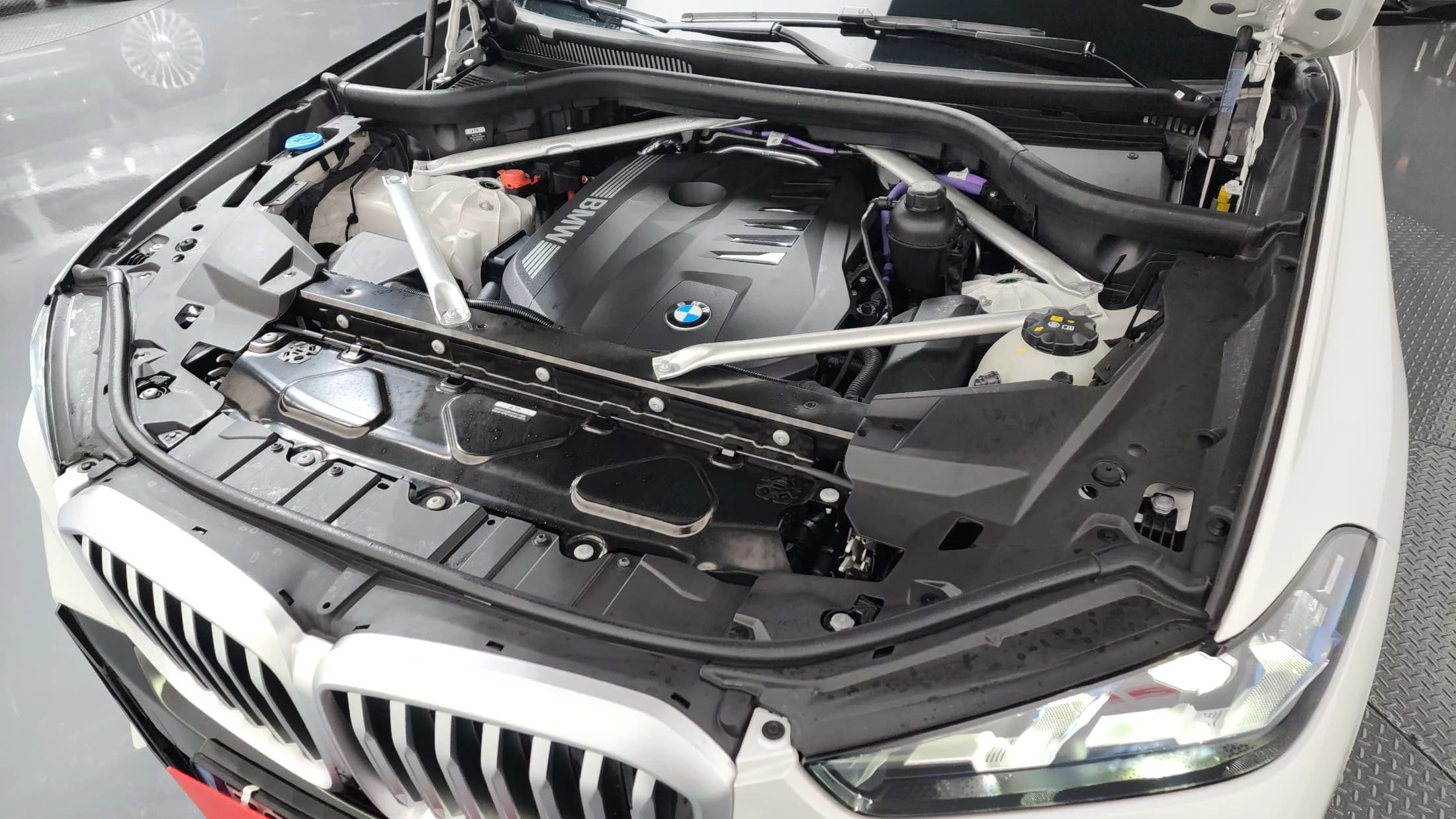 BMW X5 xDrive 40i M Sport, 2024 г. 8604 км. — фото 6