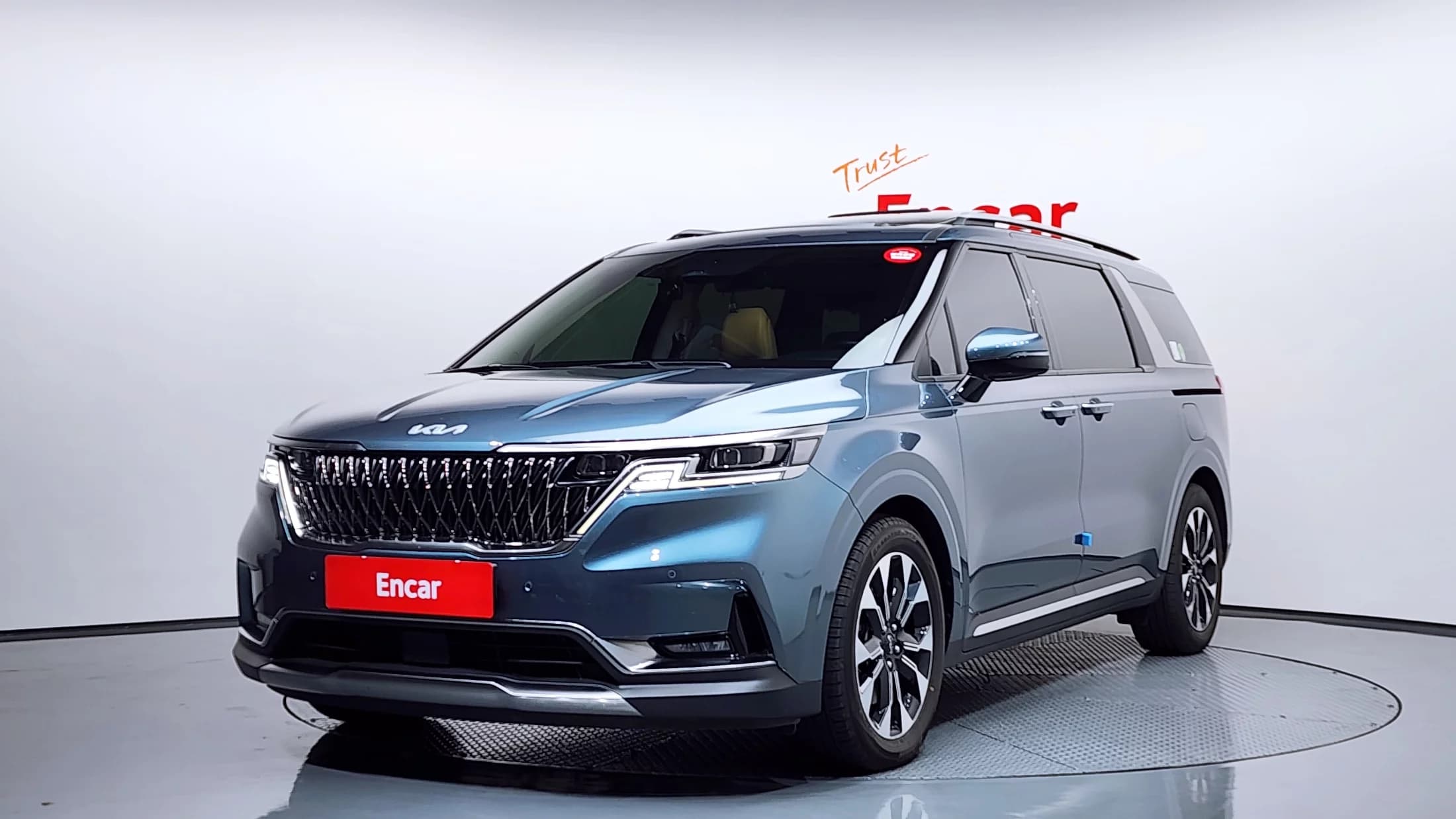 Kia Carnival 9-Seater Noblesse, 2022 г. 67940 км.