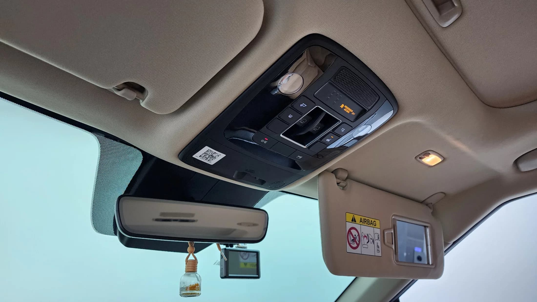 Kia Carnival 9-Seater Noblesse, 2022 г. 67940 км. — фото 17