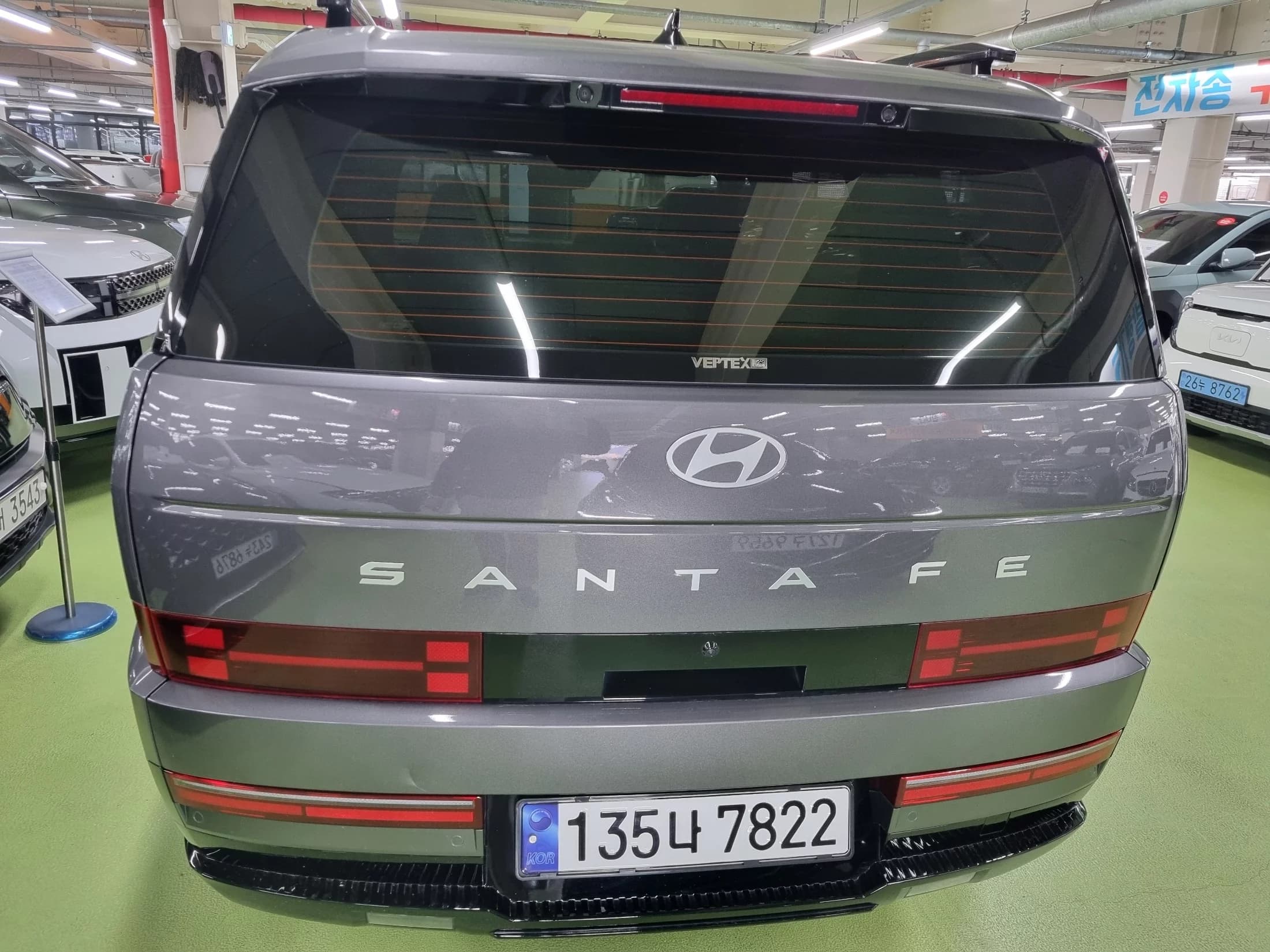 Hyundai Santa Fe HEV 1.6 2WD Calligraphy, гибрид, 2025 г. 12780 км. — фото 4