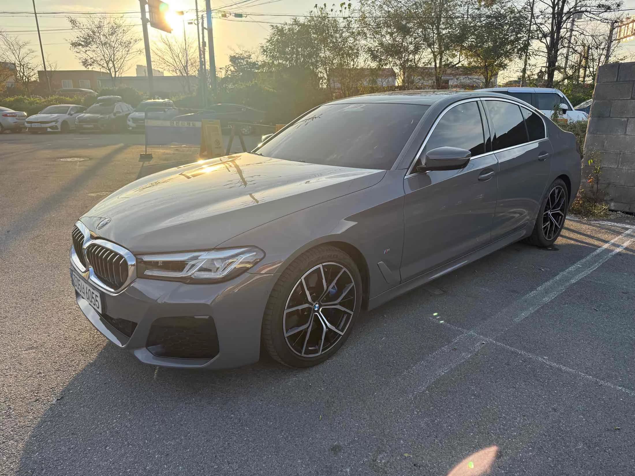 BMW 5-Series 530i M Sport Package, 2021 г. 39785 км. — фото 2