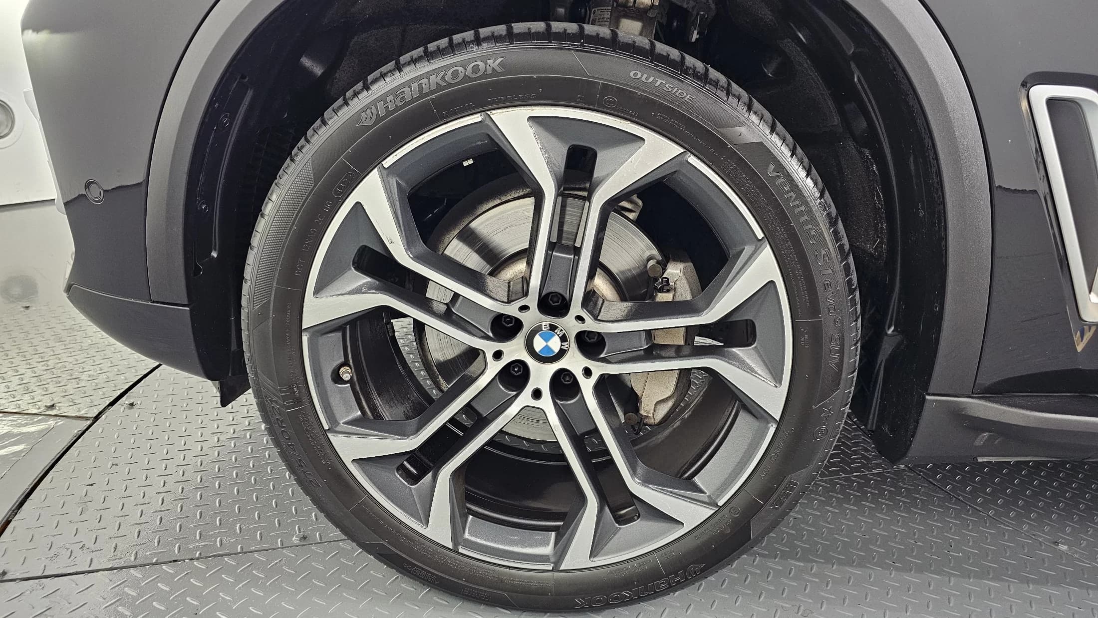 BMW X5 xDrive 40i M Sport, 2023 г. 25105 км. — фото 5