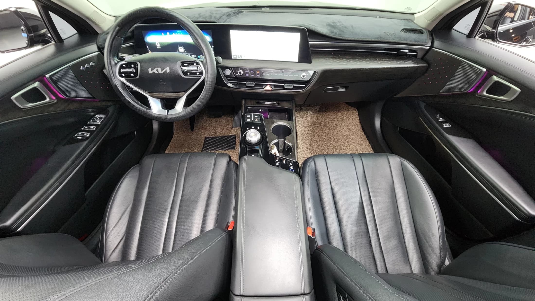 Kia K8 2.5 Gasoline 2WD Noblesse, 2022 г. 77613 км. — фото 7