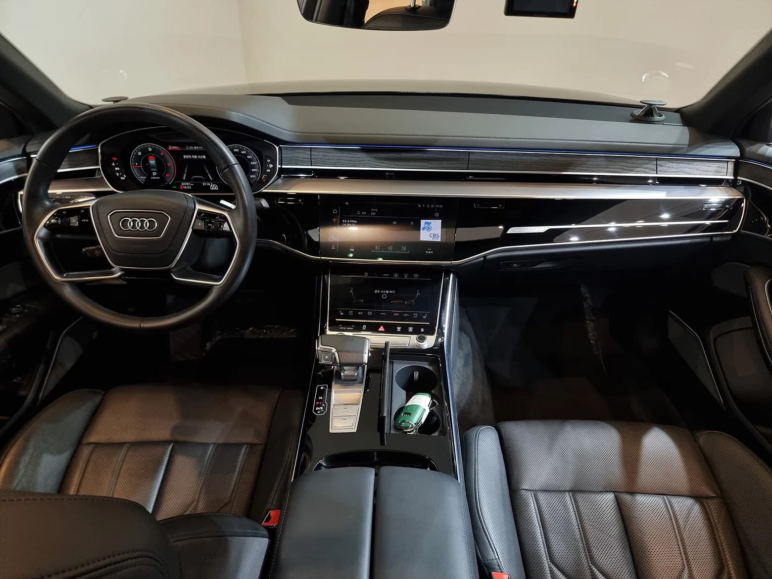 Audi A8 50 TDI Quattro Premium, 2023 г. 34784 км. — фото 7