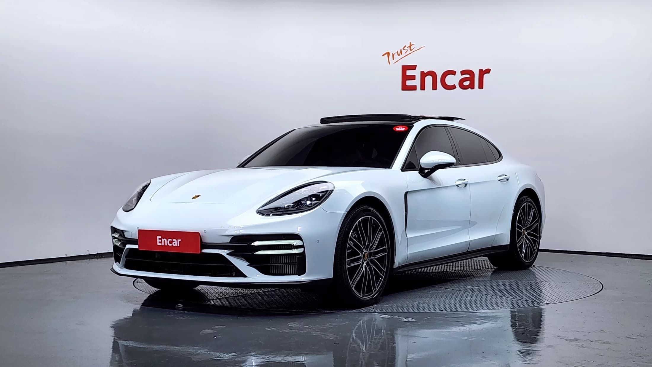 Porsche PANAMERA 2.9 AWD Platinum Edition, 2023 г. 30092 км.