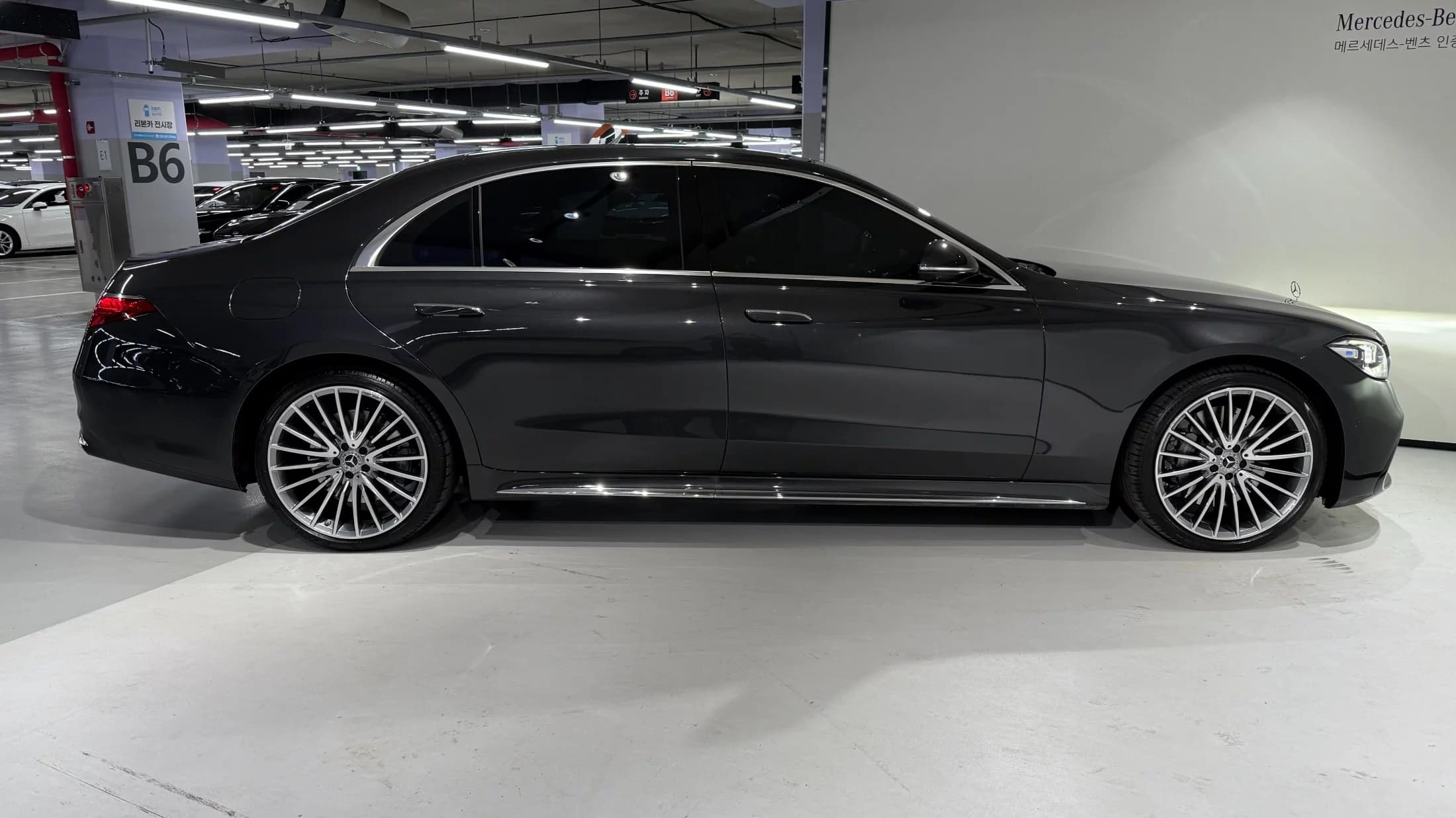 Mercedes-Benz S-Class S500L 4MATIC, 2025 г. 4217 км. — фото 3