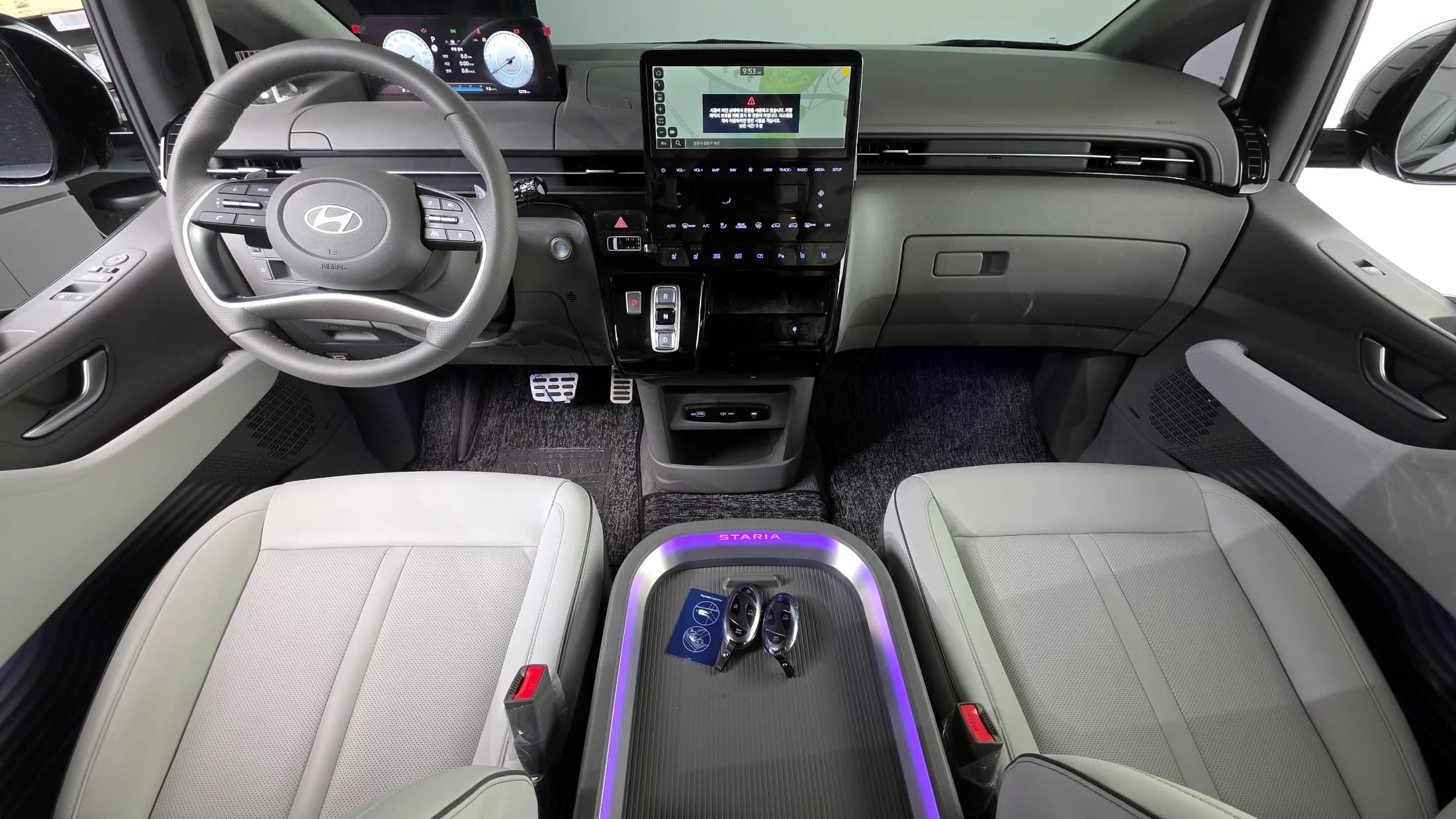 Hyundai Staria 4WD Lounge 9-Seater Inspiration, 2025 г. 5369 км. — фото 7