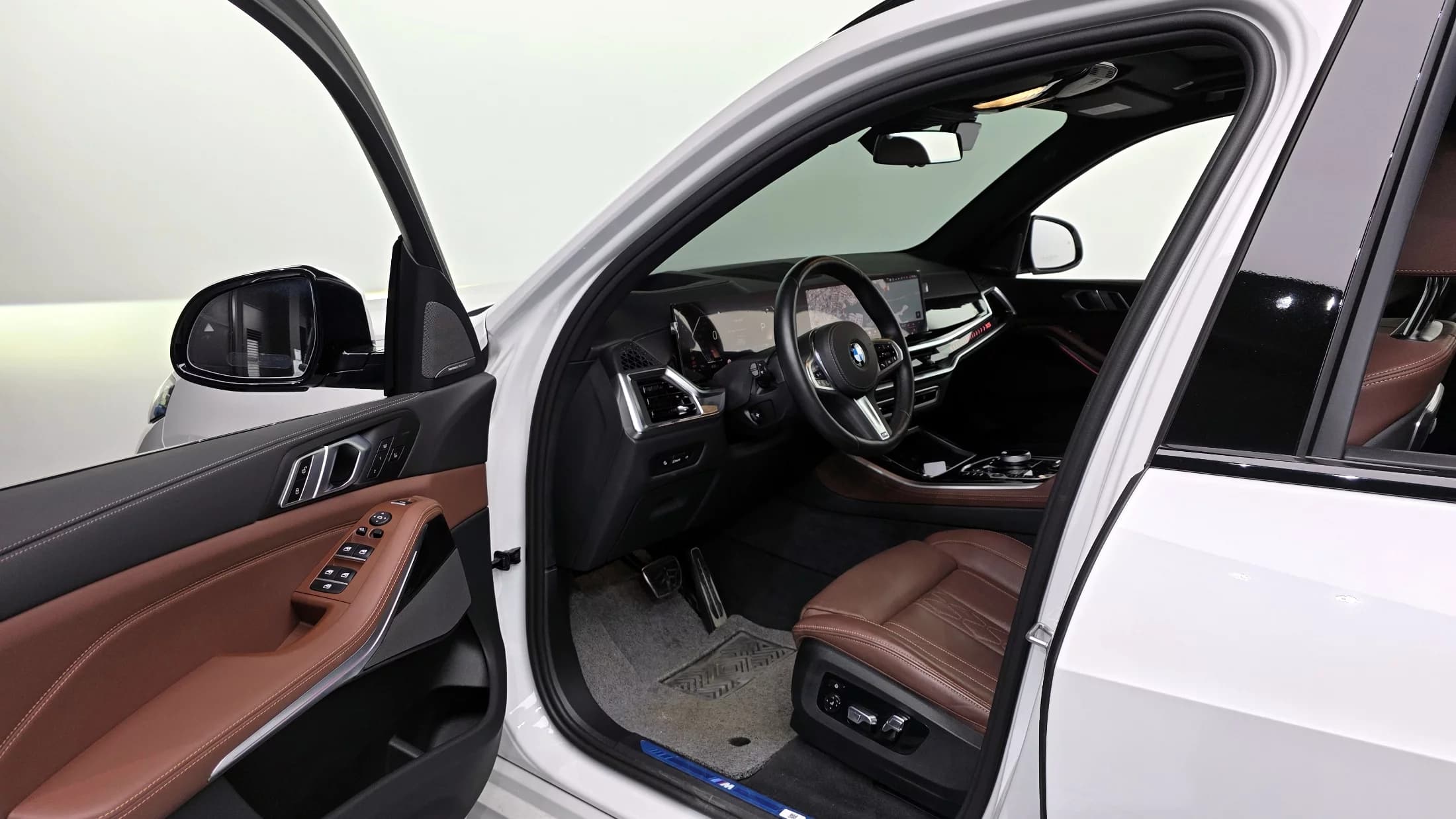 BMW X5 xDrive 30d M Sport, 2024 г. 6983 км. — фото 10