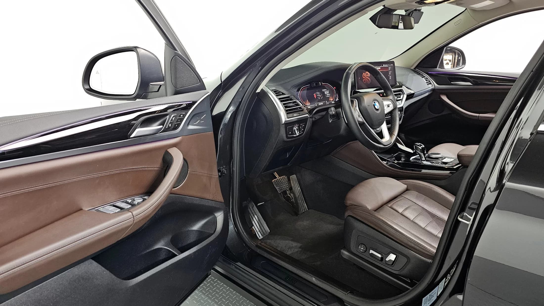 BMW X4 xDrive20i xLine, 2023 г. 58323 км. — фото 11