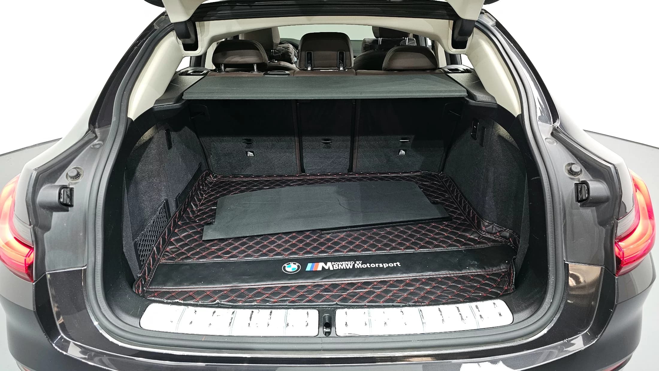 BMW X4 xDrive20i xLine, 2023 г. 58323 км. — фото 20