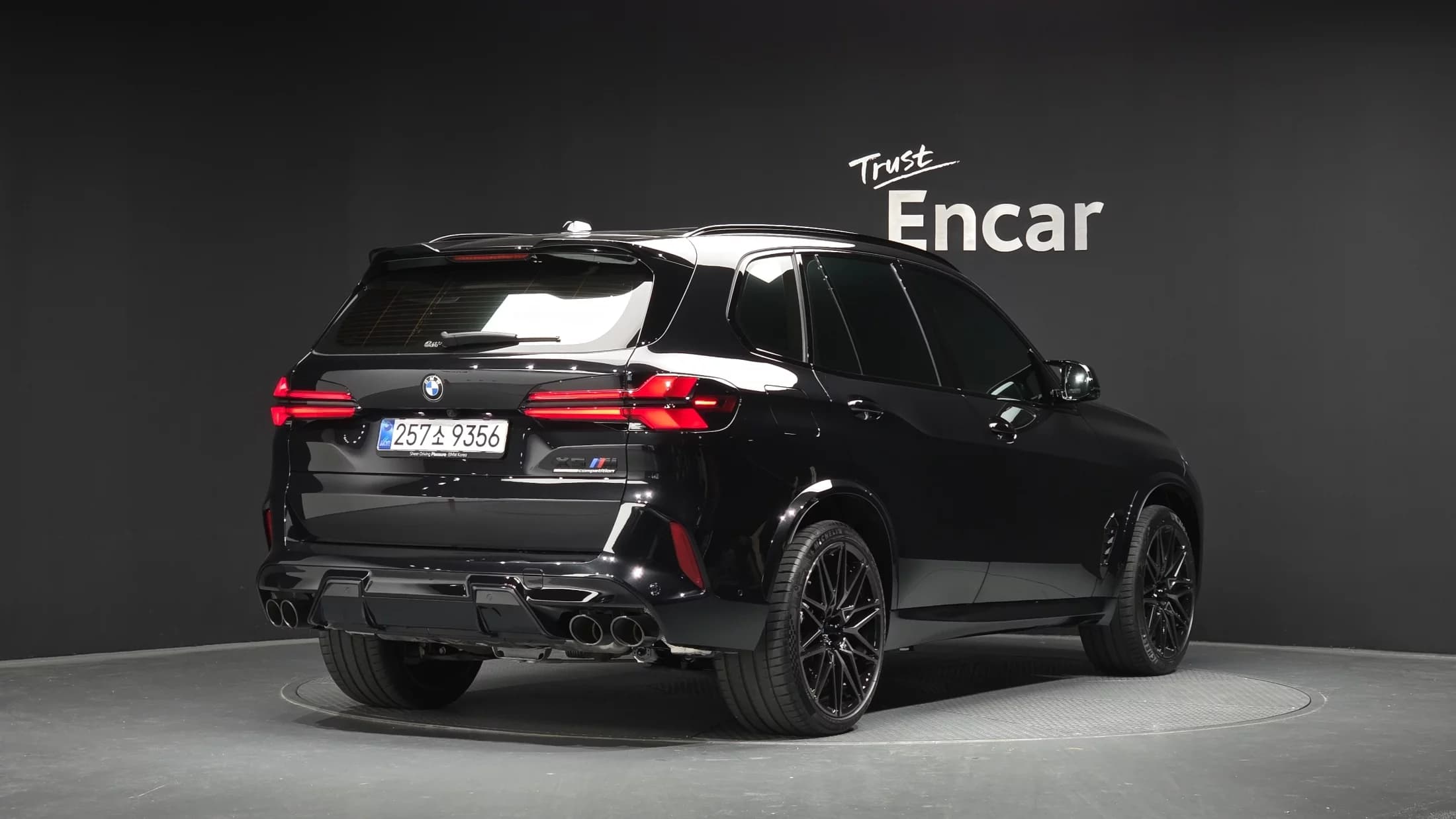 BMW X5 M 4.4 Competition, 2025 г. 4208 км. — фото 2