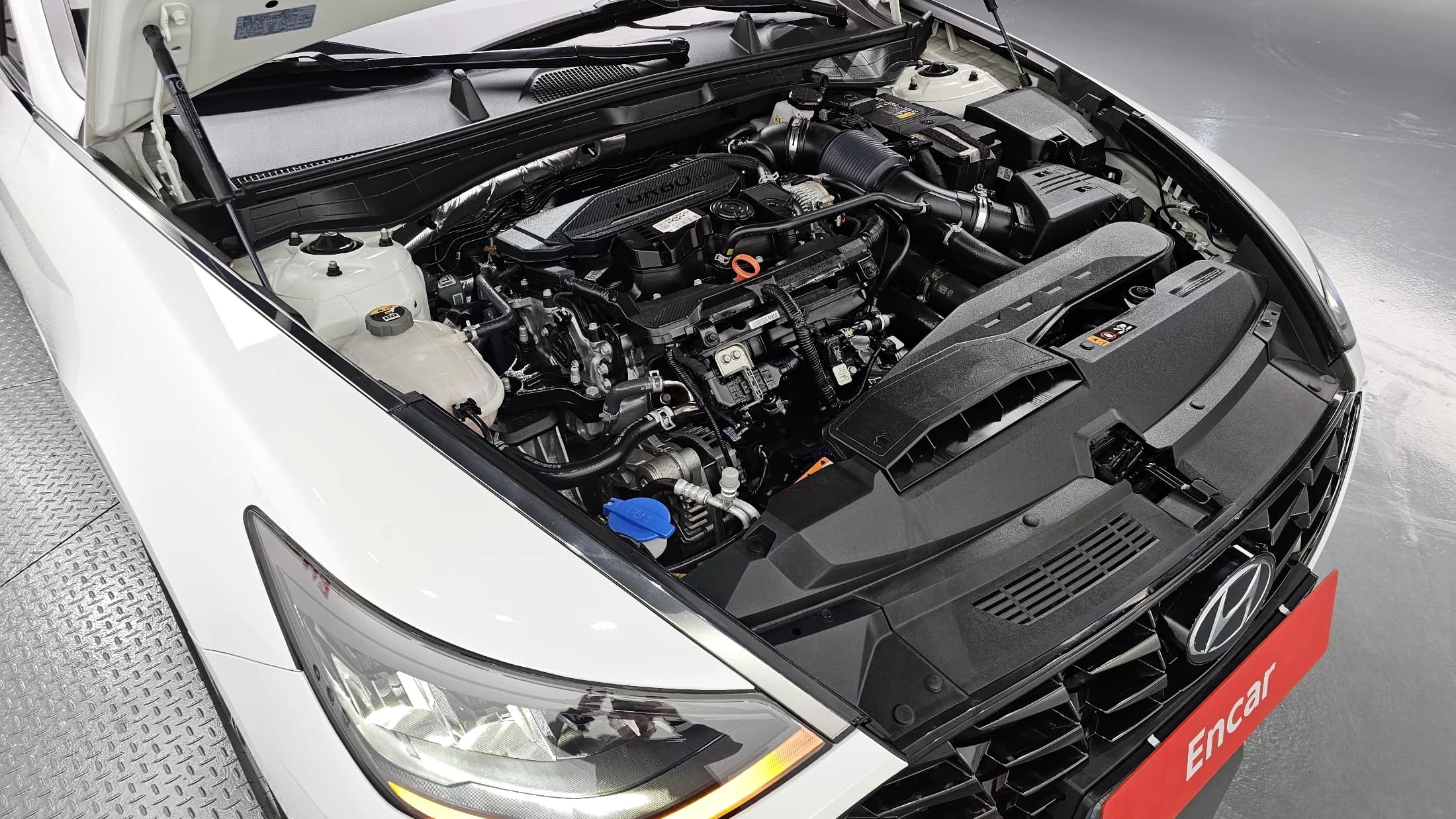 Hyundai Sonata 1.6 Turbo Premium Plus, 2022 г. 47771 км. — фото 6