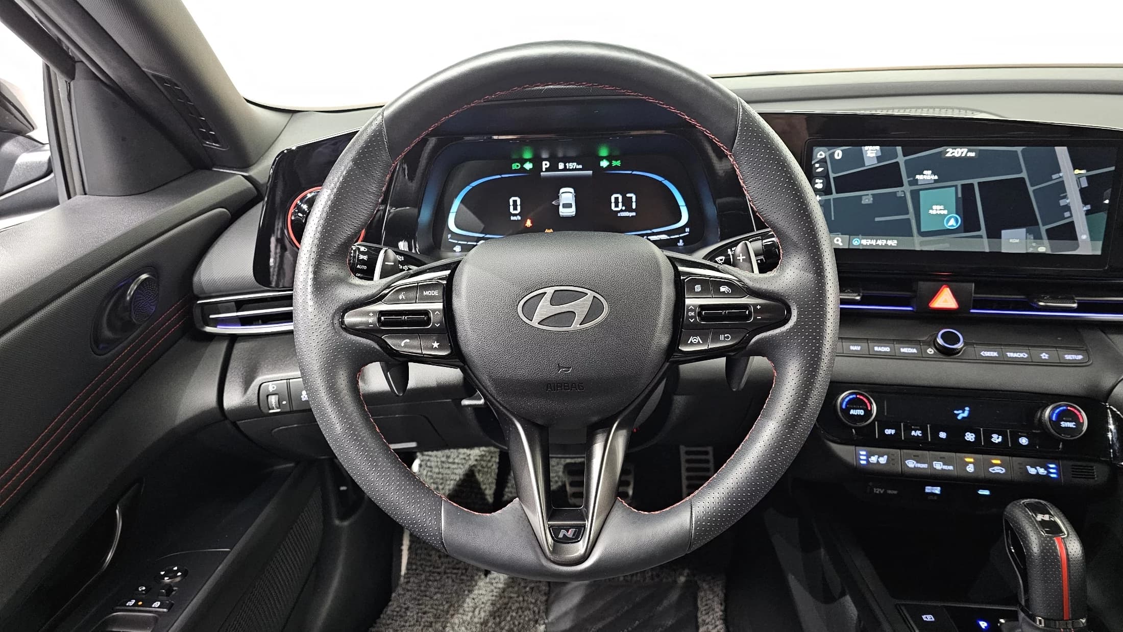Hyundai AVANTE (Хендай Элантра) 1.6 Modern N Line, 2023 г. 30004 км. — фото 13