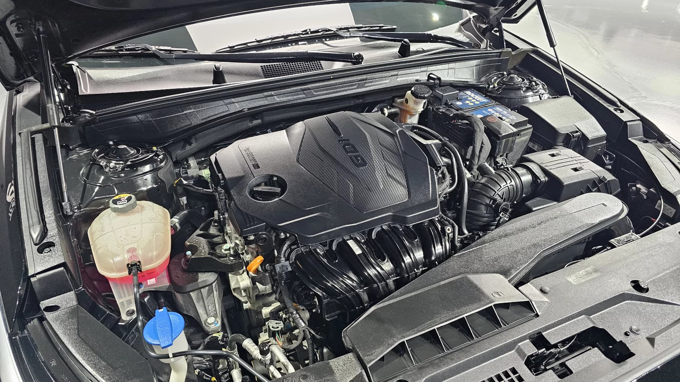 Kia K8 2.5 Gasoline 2WD Signature, 2021 г. 84953 км. — фото 6